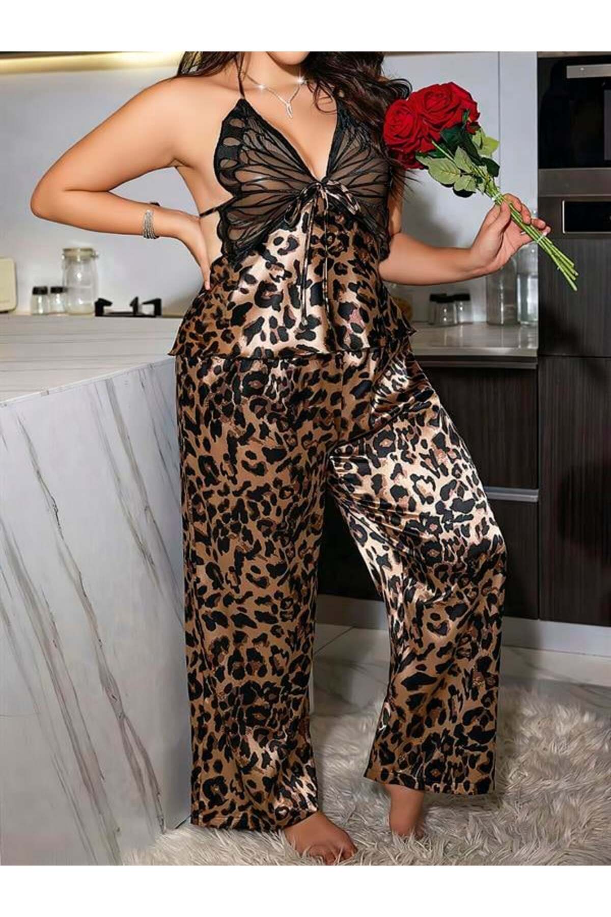 Aria's Closet Arias Closet Özel Tasarım Büyük Beden Leopar Desenli İnce Askılı 2'li Saten Pijama Takımı
