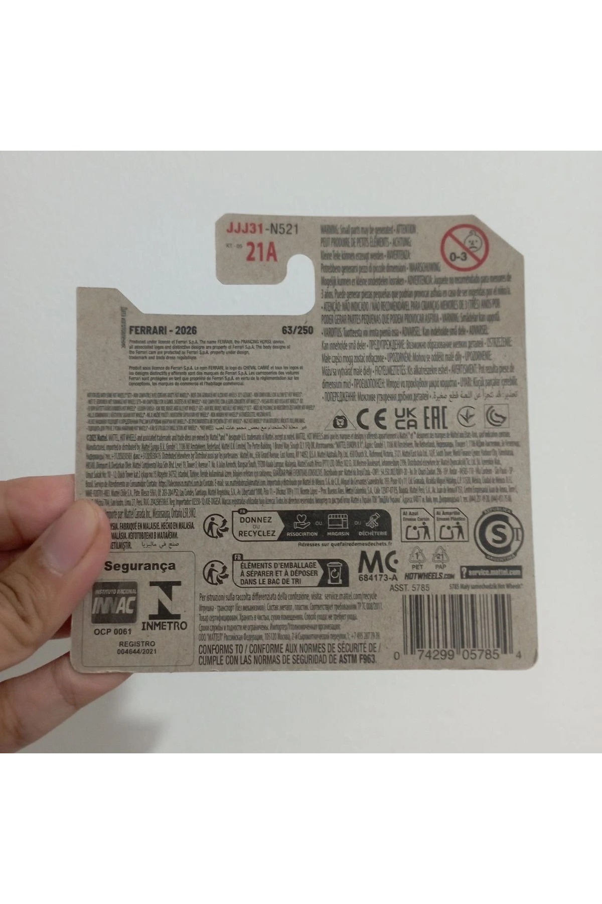 HOT WHEELS Ferrari F40 Competizione Siyah 1:64 Diecast Model Araba – Koleksiyonluk fotoğrafı 3 (önizleme)