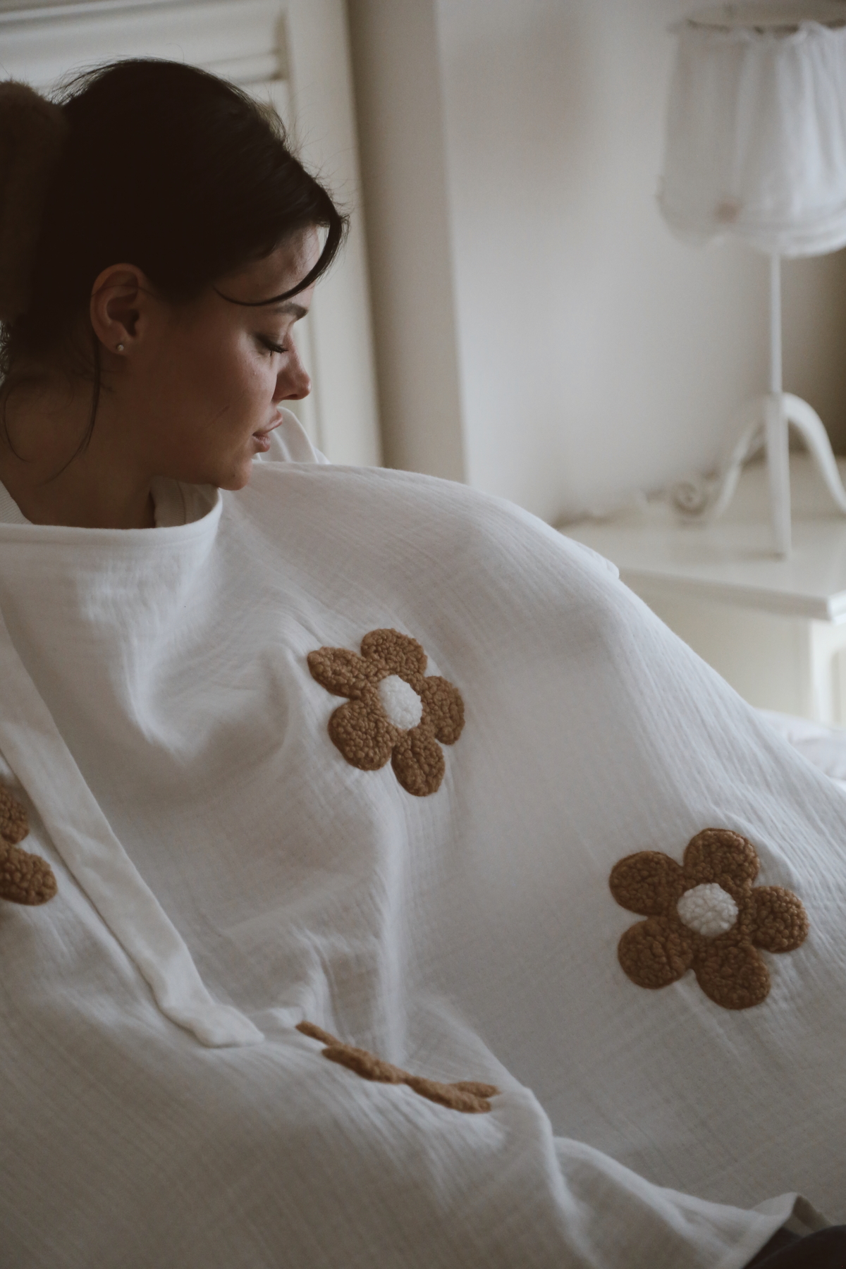 dery baby TAŞIMAK SİHİRDİR DERY BABY DÖRT KAT MÜSLİN TEDDY KAHVE PAPATYA EMZİRME ÖNLÜĞÜ fotoğrafı 5 (önizleme)