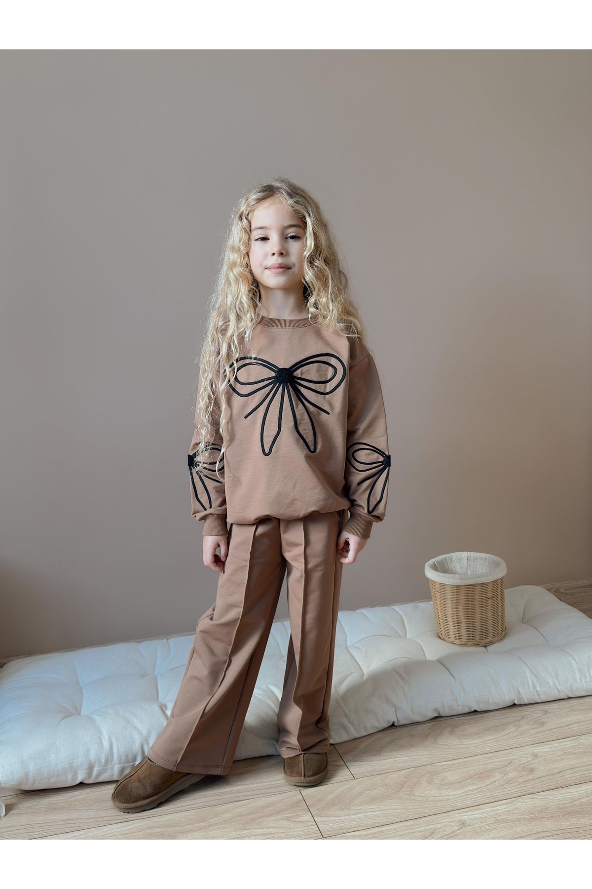 CARLA MARA Kız Çocuk Fiyonk Detaylı Kahve Alt Üst Takım fotoğrafı 3 (önizleme)