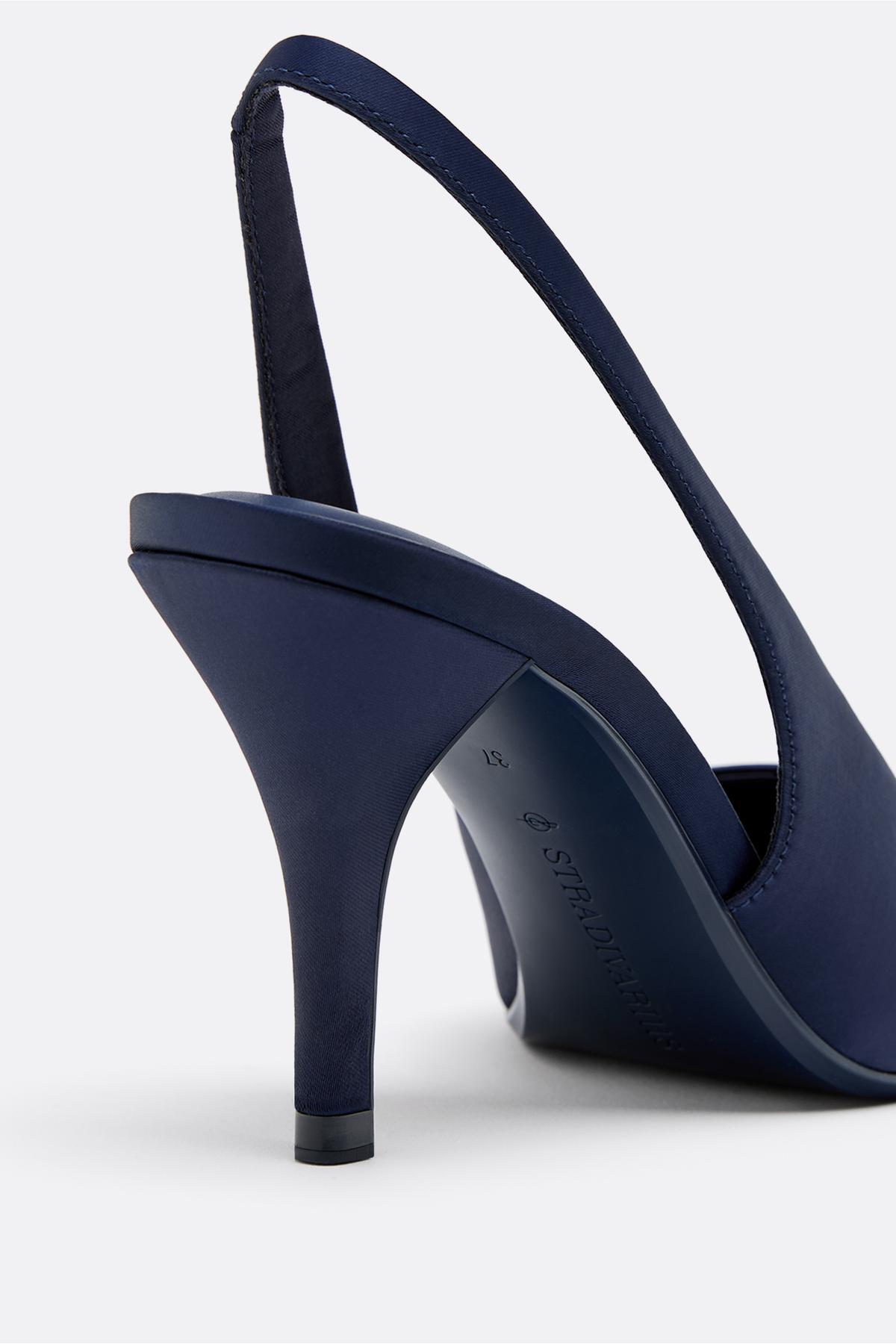 Stradivarius  Saten yüzeyli topuklu ayakkabılar - Görsel 4