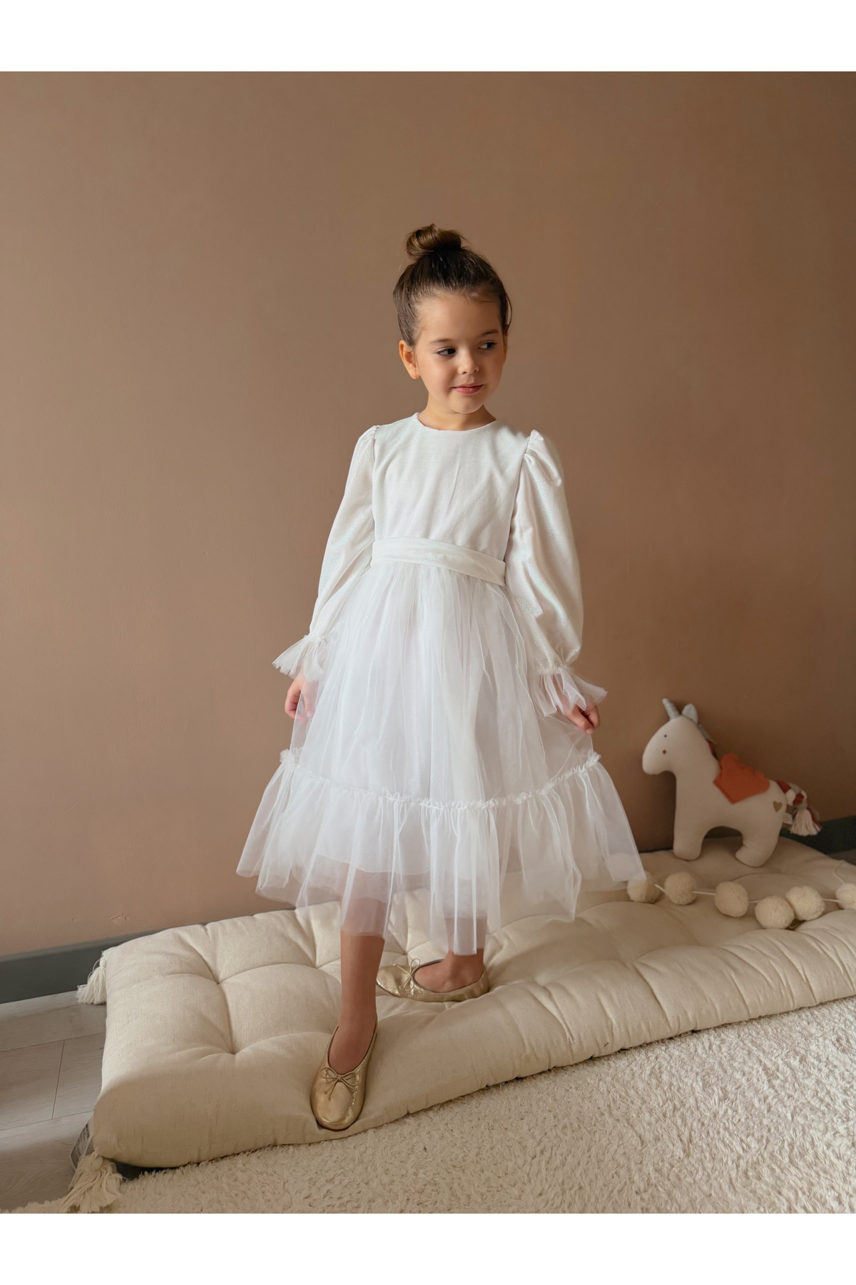 penu baby kids Beyaz Eteği Tül Fırfırlı Kemerli Kol Ucu Tül Detaylı Uzun Kol Kız Çocuk Kız Bebek Elbise fotoğrafı 4 (önizleme)