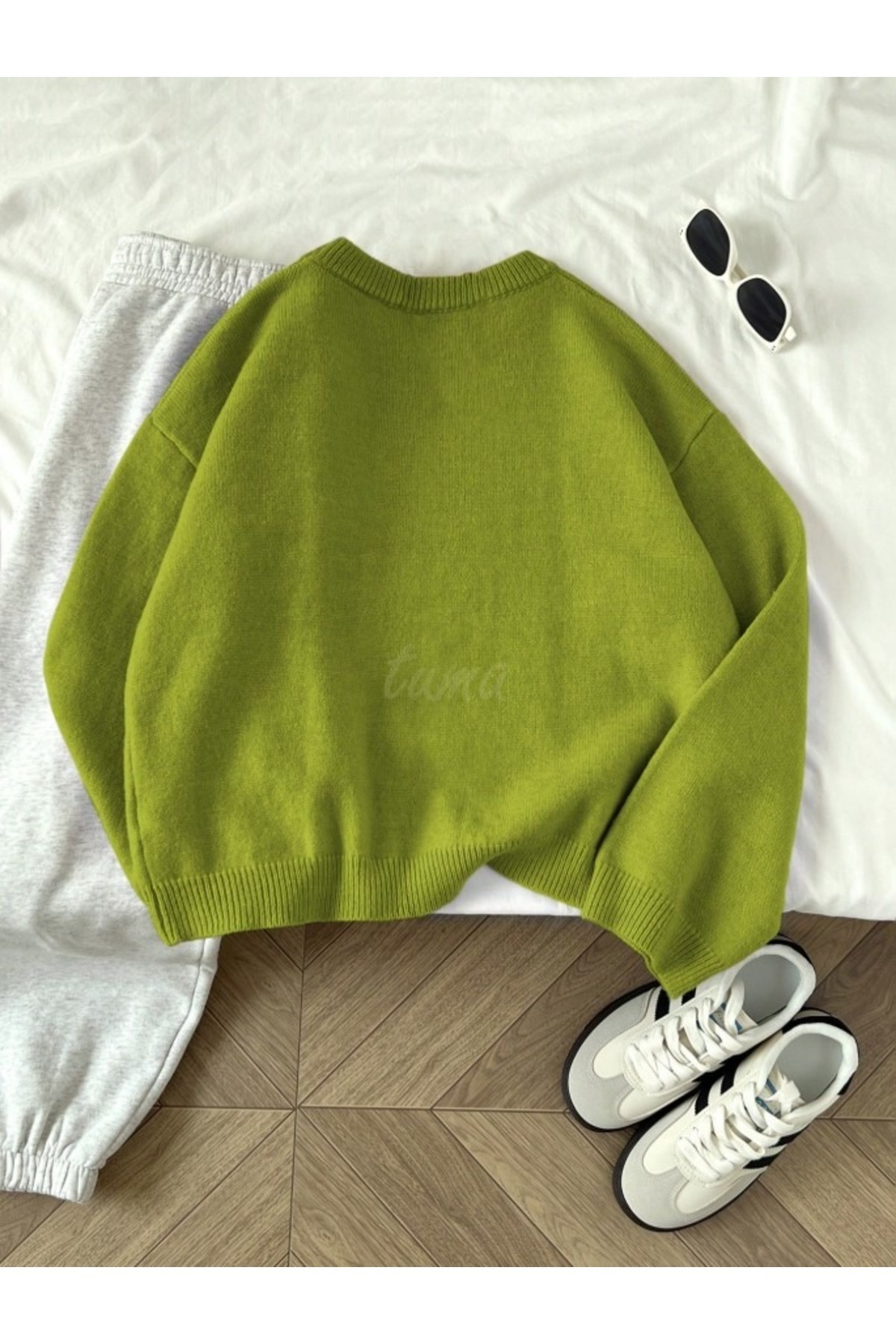 TUMA  Kadın Yağ Yeşili Bisiklet Yaka Oversize Triko Kazak, Kadın Kazak Tuma1978 - Görsel 2