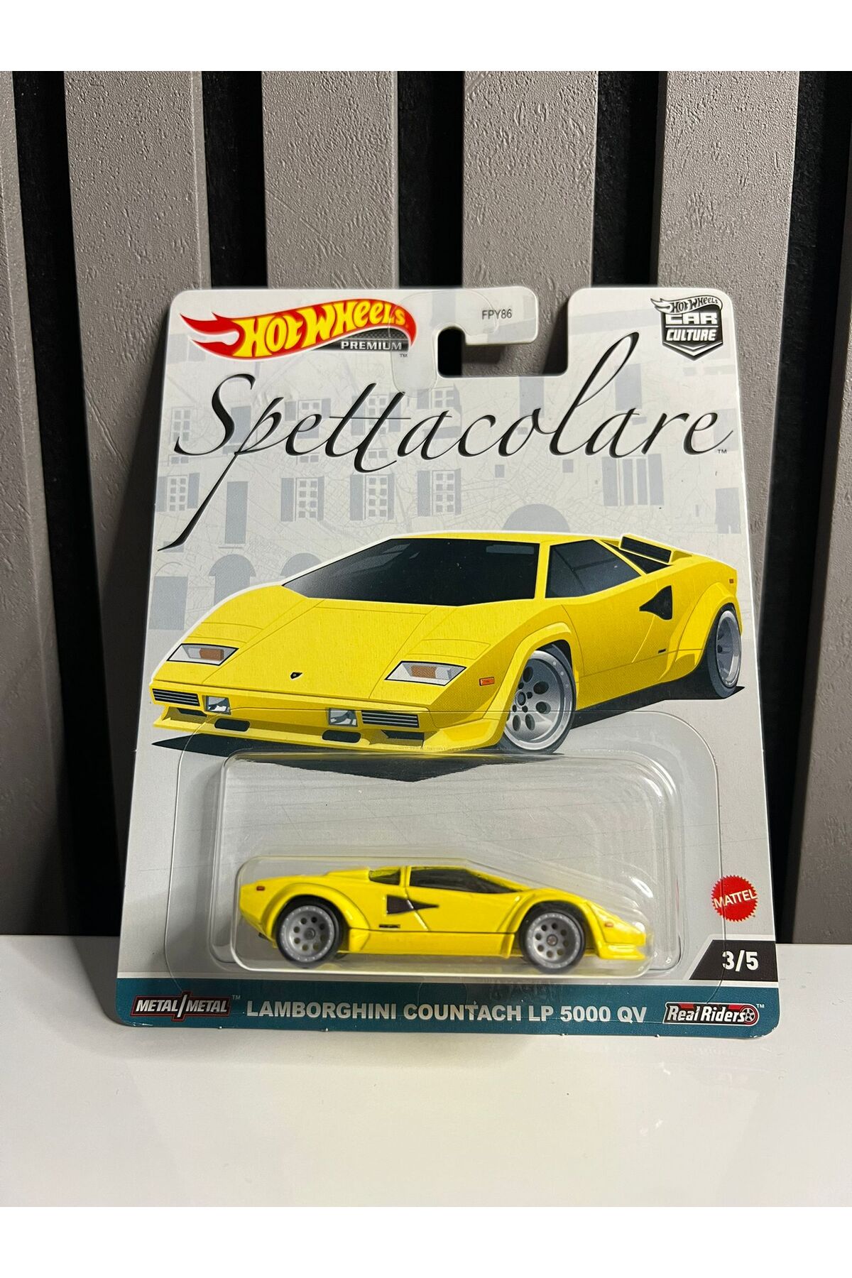 HOT WHEELS HotWheels Premium Lamborghini Countach LP 5000 QV Model