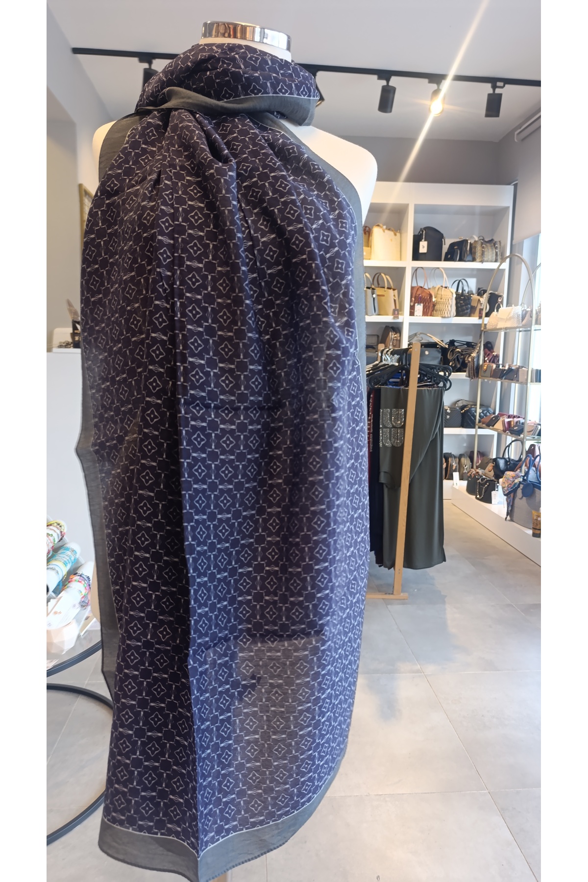 SCARF DİAMOND PAMUK İPEKSİ JULIA ŞAL