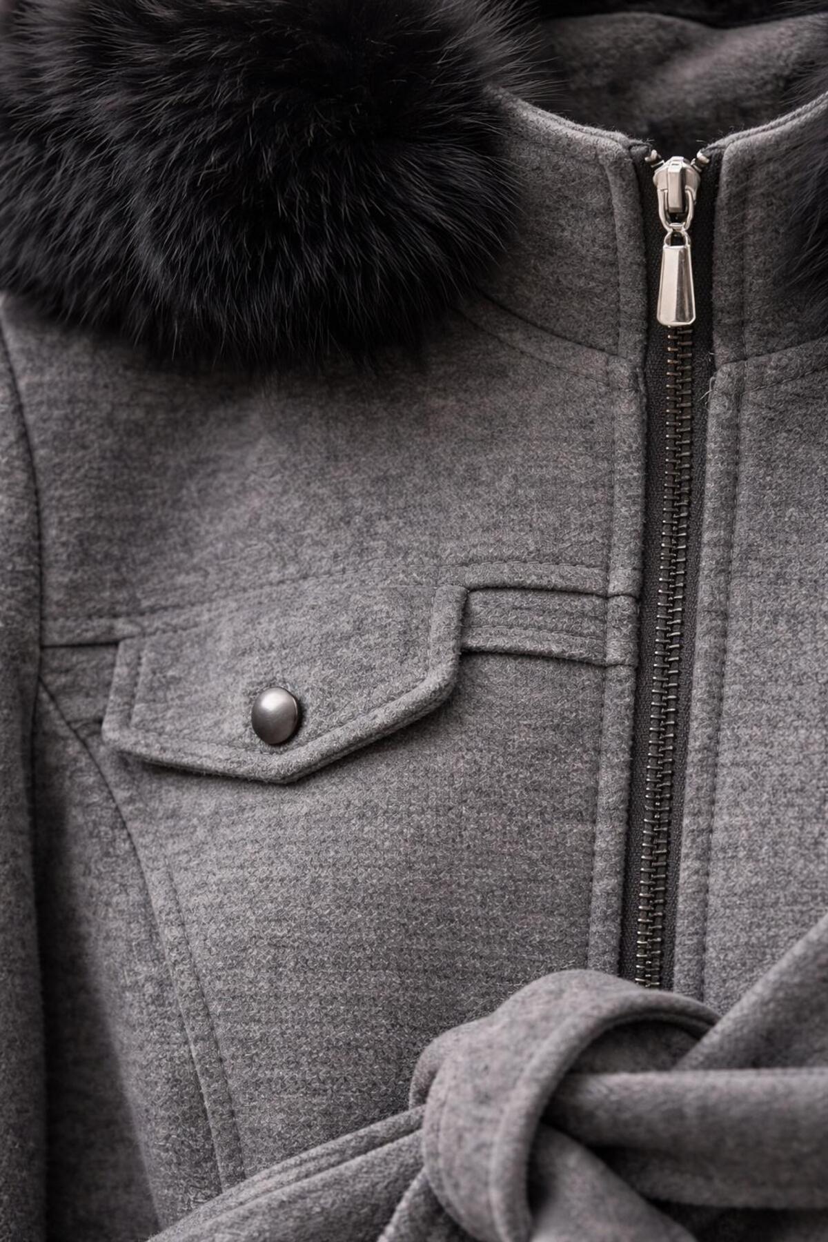 ESİN GİYİM  Luna Kürk Kapüşonlu Kemerli Uzun Kaban - Görsel 5