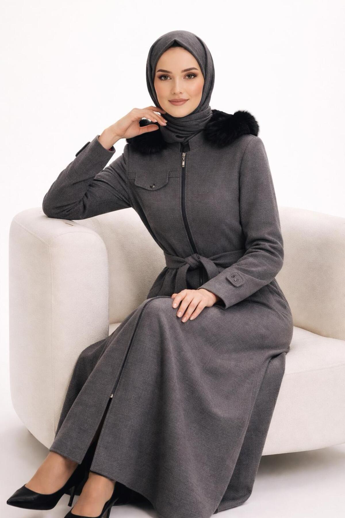 ESİN GİYİM  Luna Kürk Kapüşonlu Kemerli Uzun Kaban - Görsel 3