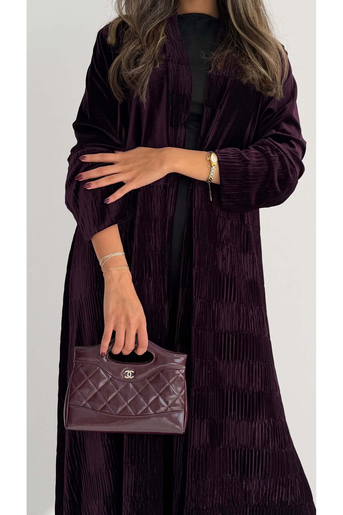 MWT874 - عباية مخمل بيليسية