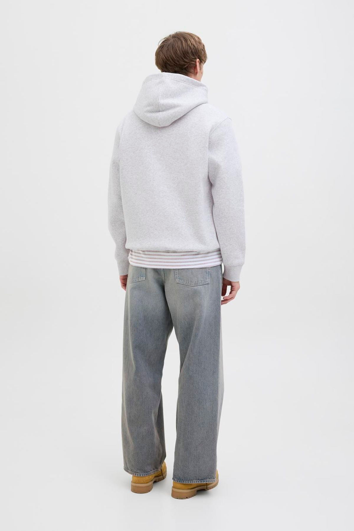 سویشرت مردانه لایسنس دار- تحت لیسانس آستین بلند | جک اند جونز Jack & Jones TYCCAED001B439CFB2E26B900 - تصویر 3