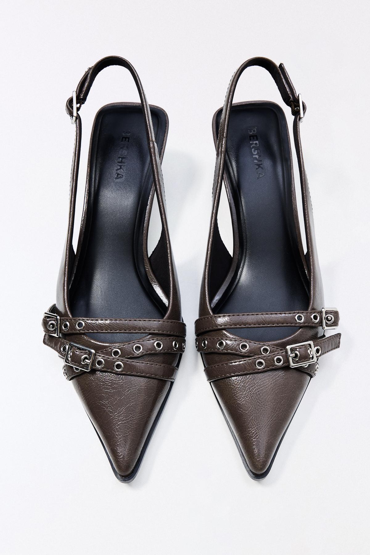 Bershka  Tokalı arkası açık kısa sivri topuklu ayakkabı - Görsel 4