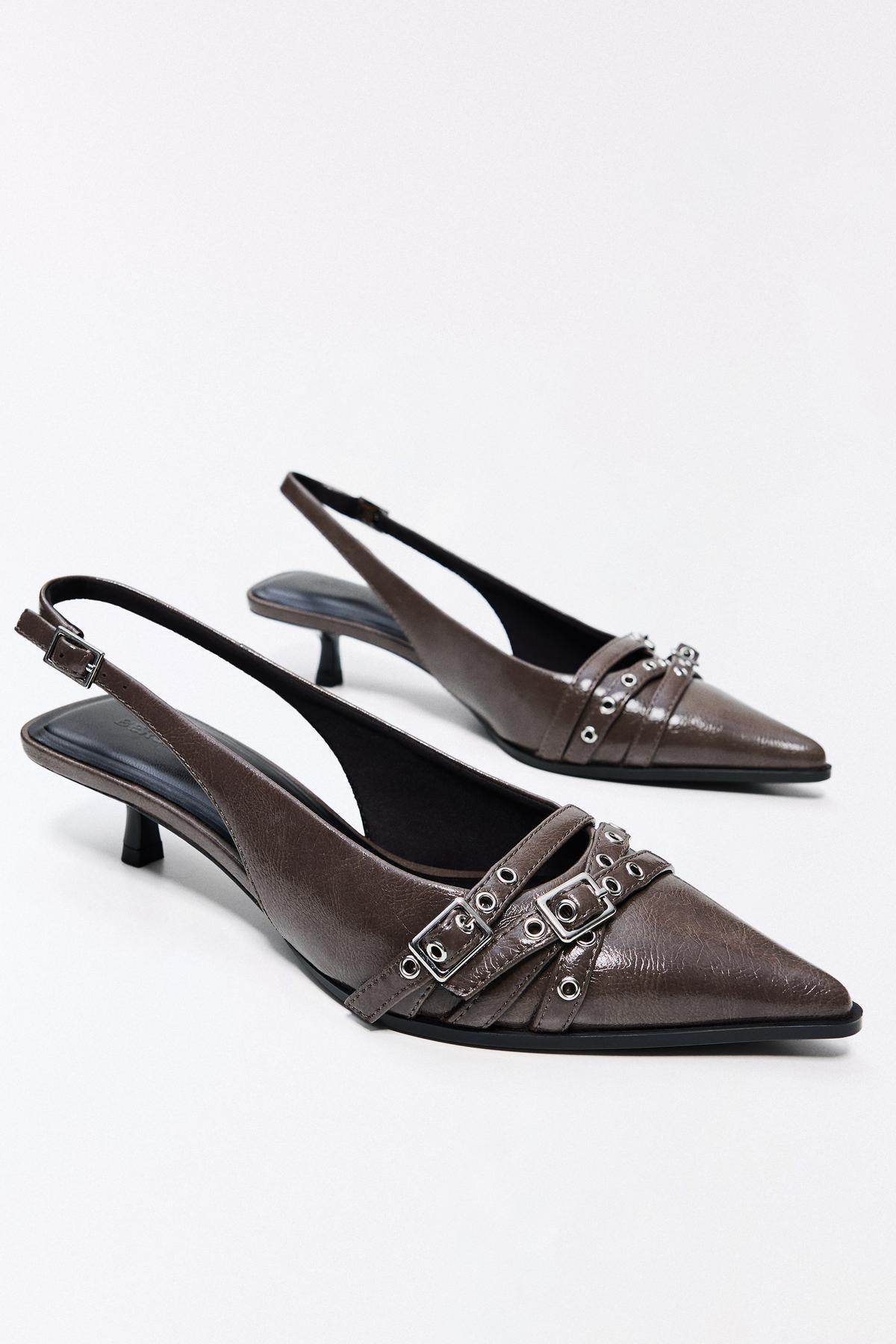 Bershka  Tokalı arkası açık kısa sivri topuklu ayakkabı - Görsel 2