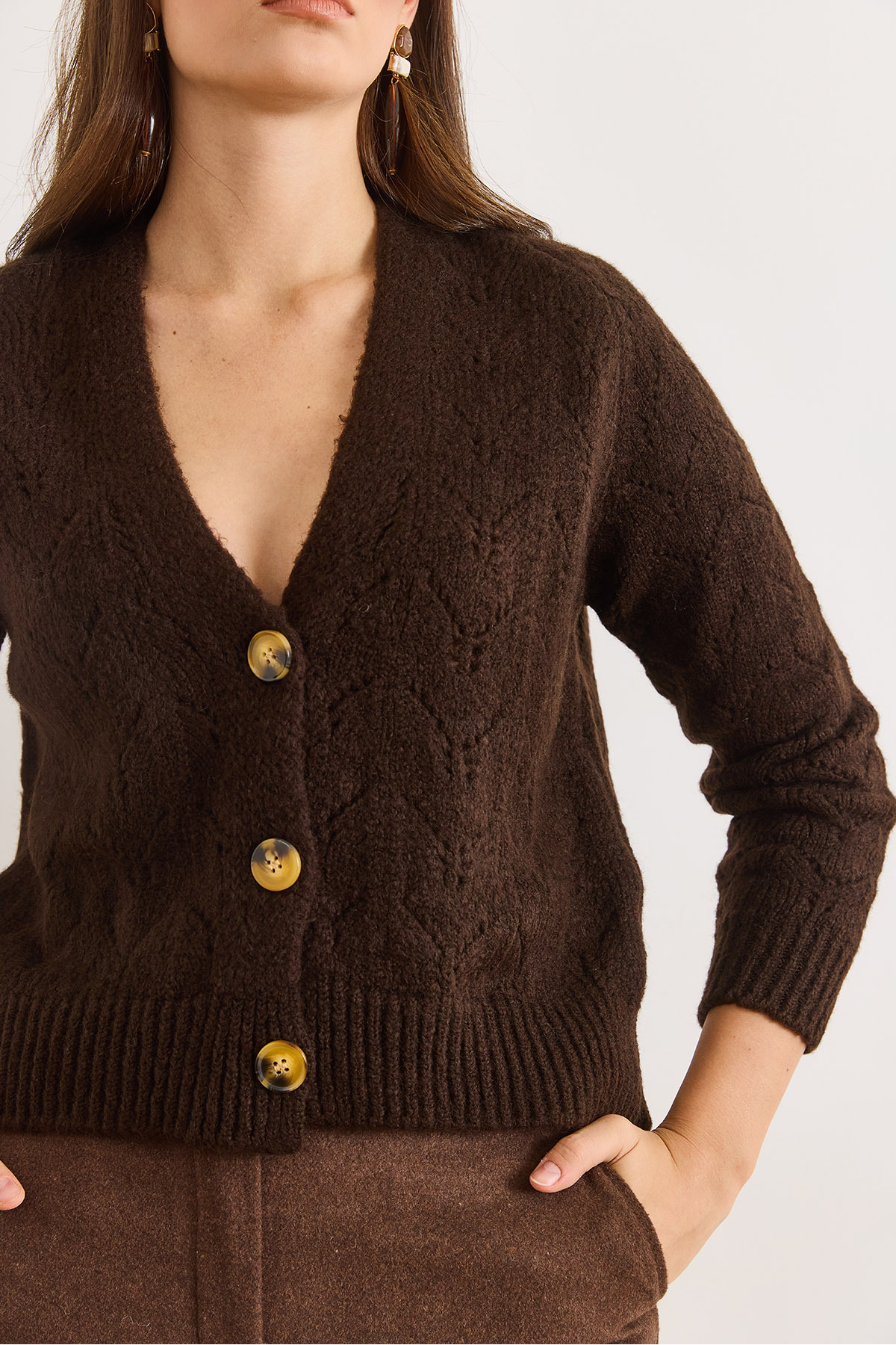 Olalook  Kadın Acı Kahve Ajurlu Yumuşak Dokulu Triko Hırka HRK-19000444 - Görsel 5