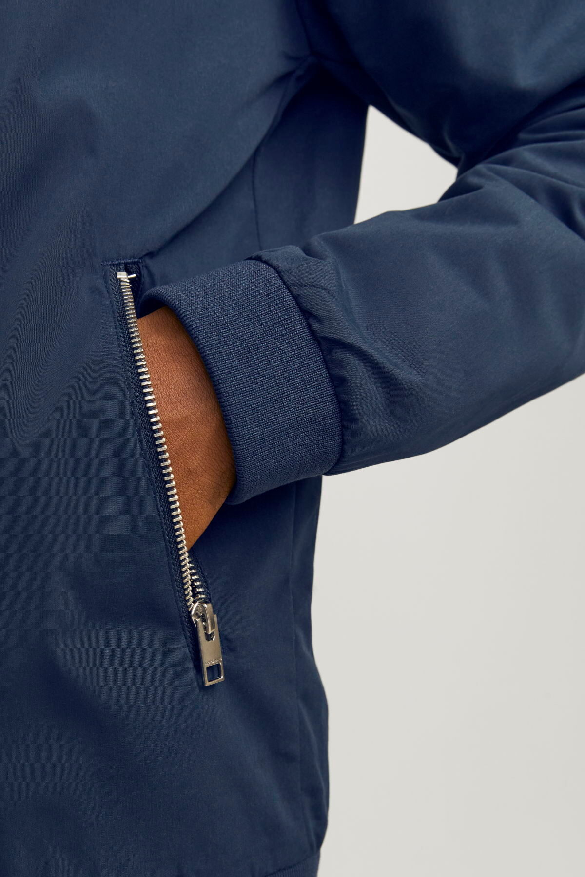 کاپشن مردانه راسته آستین بلند | جک اند جونز Jack & Jones 12231718 - تصویر 4