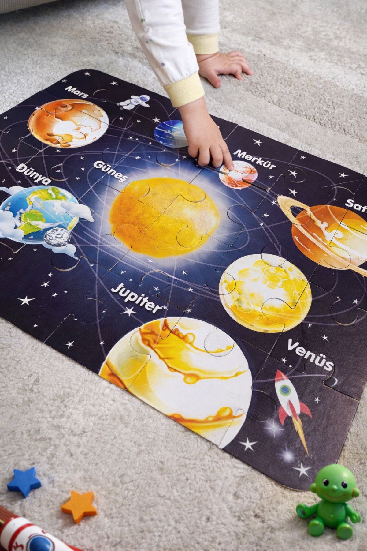 TOHA Gezegenler Yer Puzzle 70x50 cm | Büyük ve Kalın Parçalı