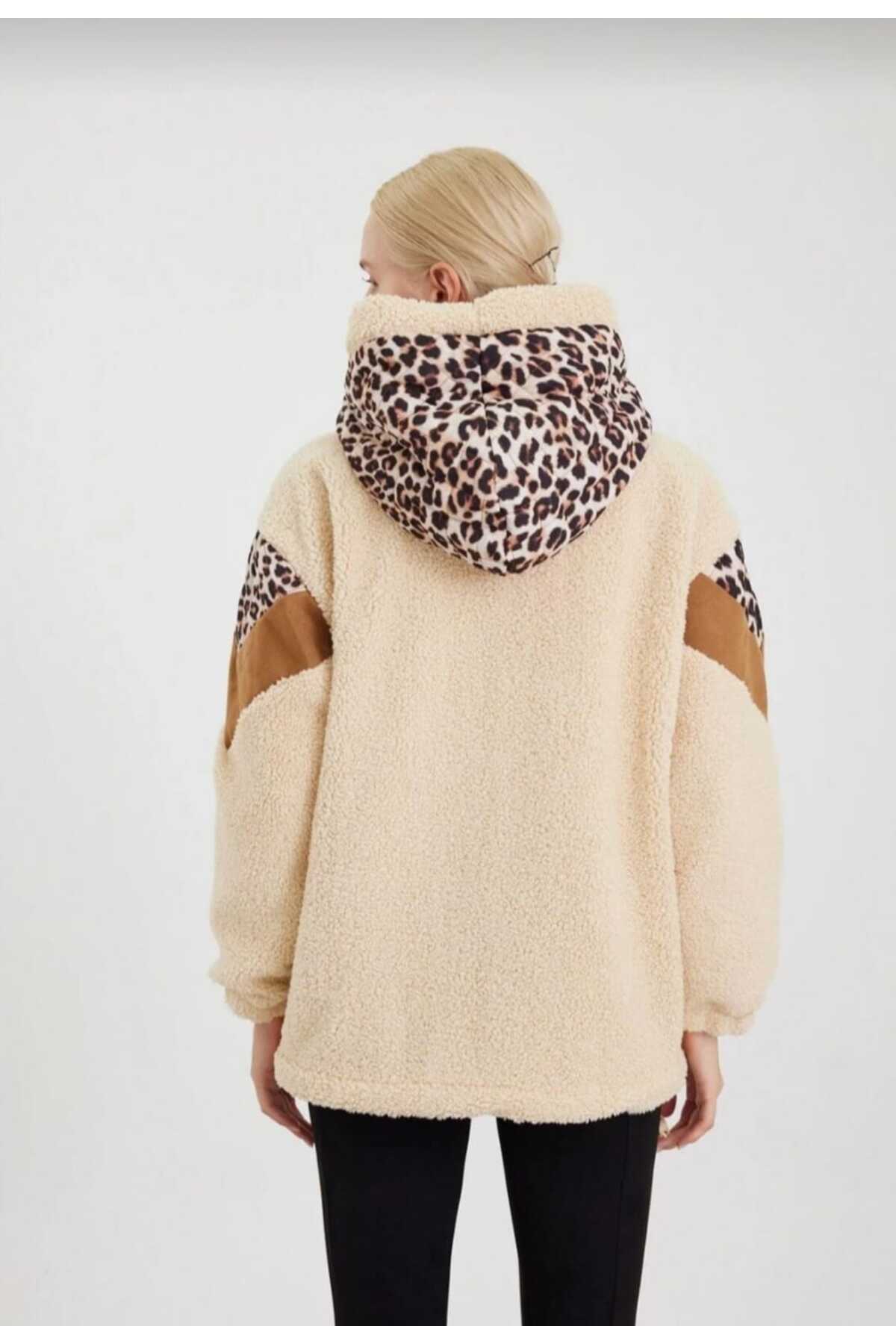 TMGediz Kadın Kapüşonlu Leopar Desenli Peluş Teddy Mont görsel 4