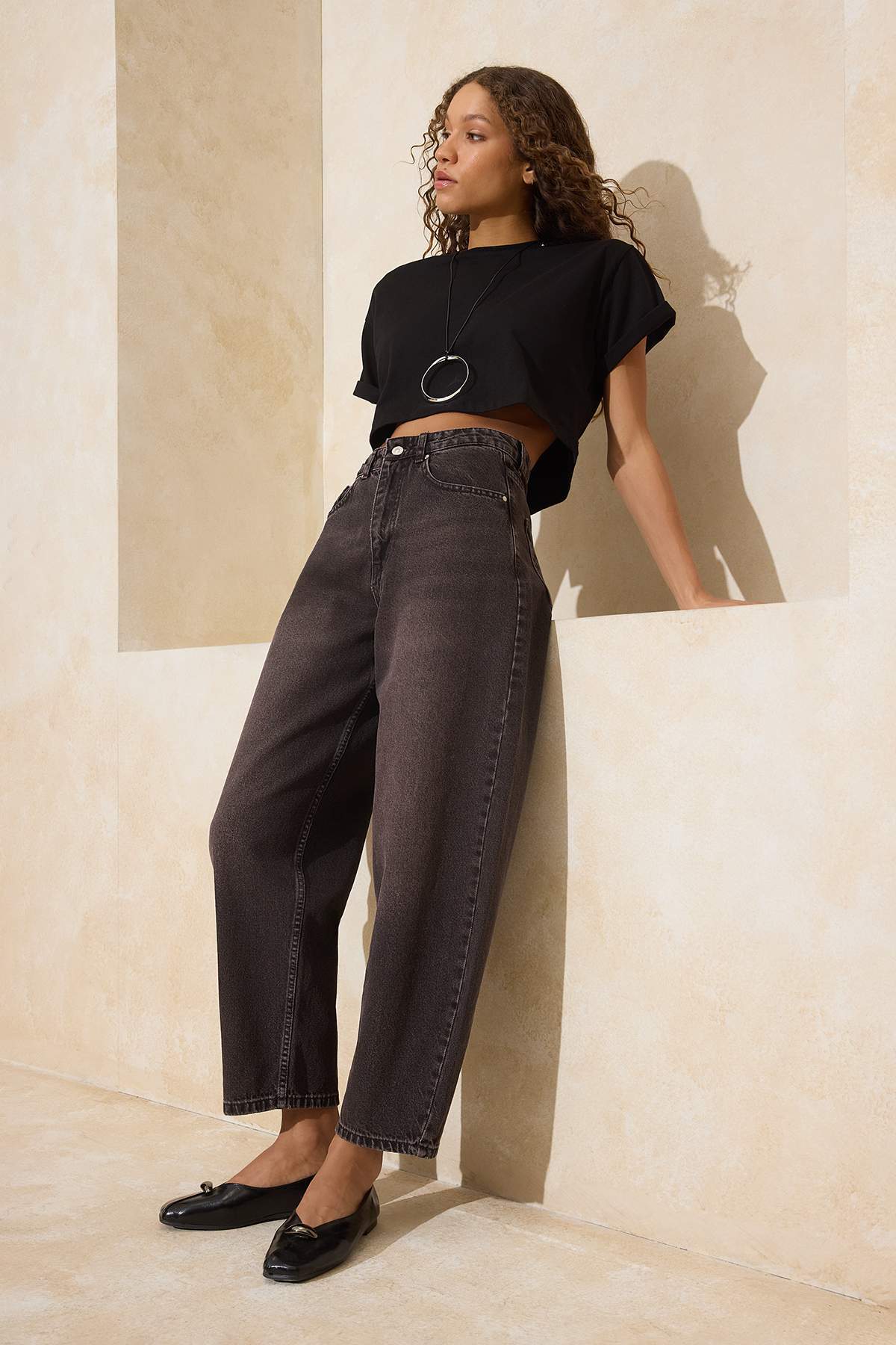 Trendyolmilla  Kahverengi Vintage Yıkama Yüksek Bel %100 Pamuk Barrel Jeans TWOSS26JE00016 - Görsel 2