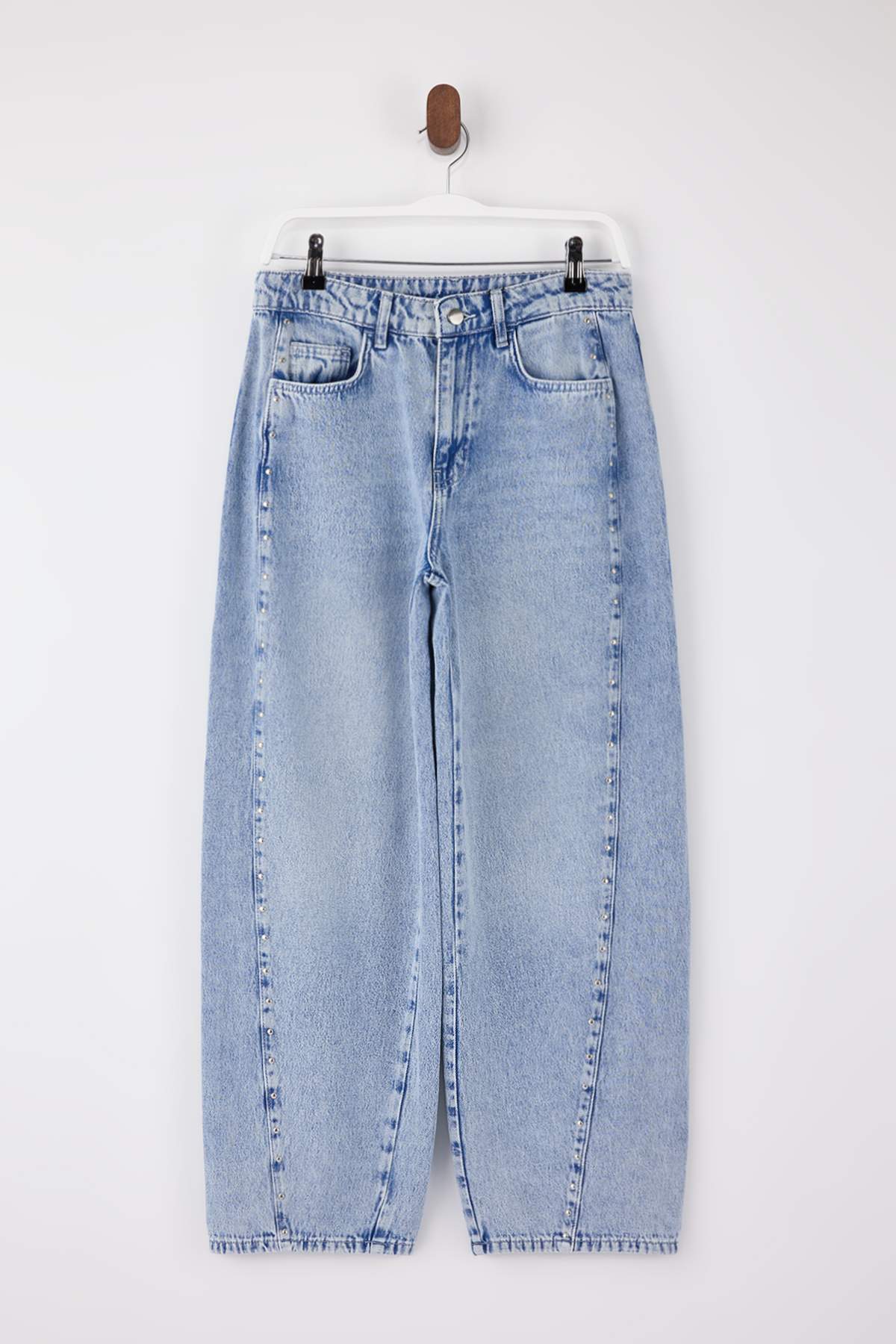 Trendyolmilla  Açık Mavi DÖKÜMLÜ Trok Detaylı Yüksek Bel %100 Pamuk Baggy Jeans TWOSS26JE00066 - Görsel 5