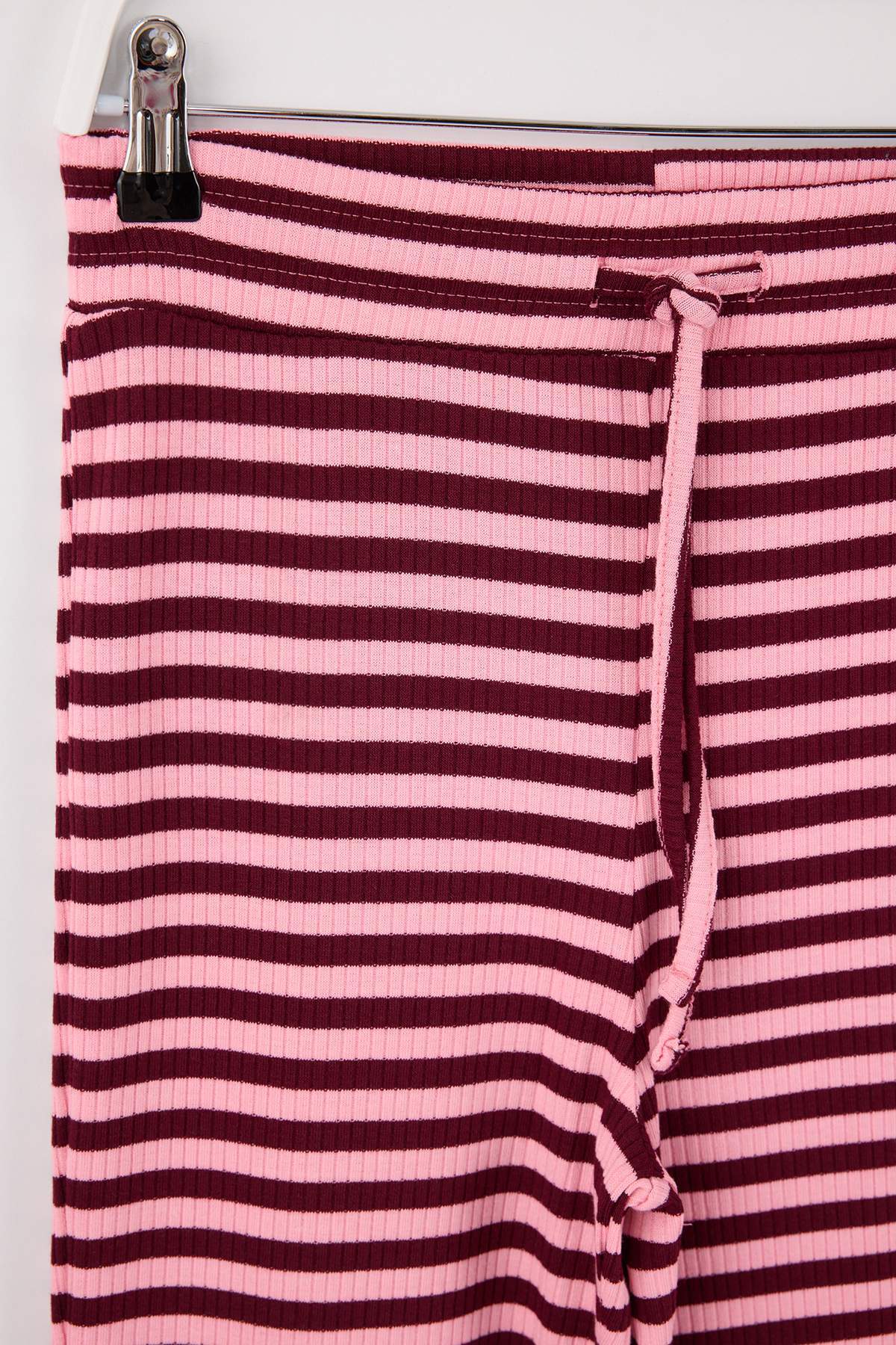 Trendyolmilla  Teen Çok Renkli Çizgili Fitted/Vücuda Oturan Boru Paça Esnek Örme Alt-Üst Takım TWOSS26AU00024 - Görsel 7