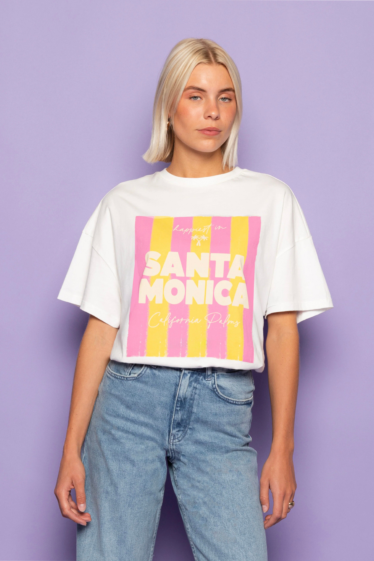 The Champ Clothing  Kadın Oversize Tişört Santa Monica Baskılı Beyaz – Bisiklet Yaka, %100 Pamuk Compact Süprem 24/1 - Görsel 3