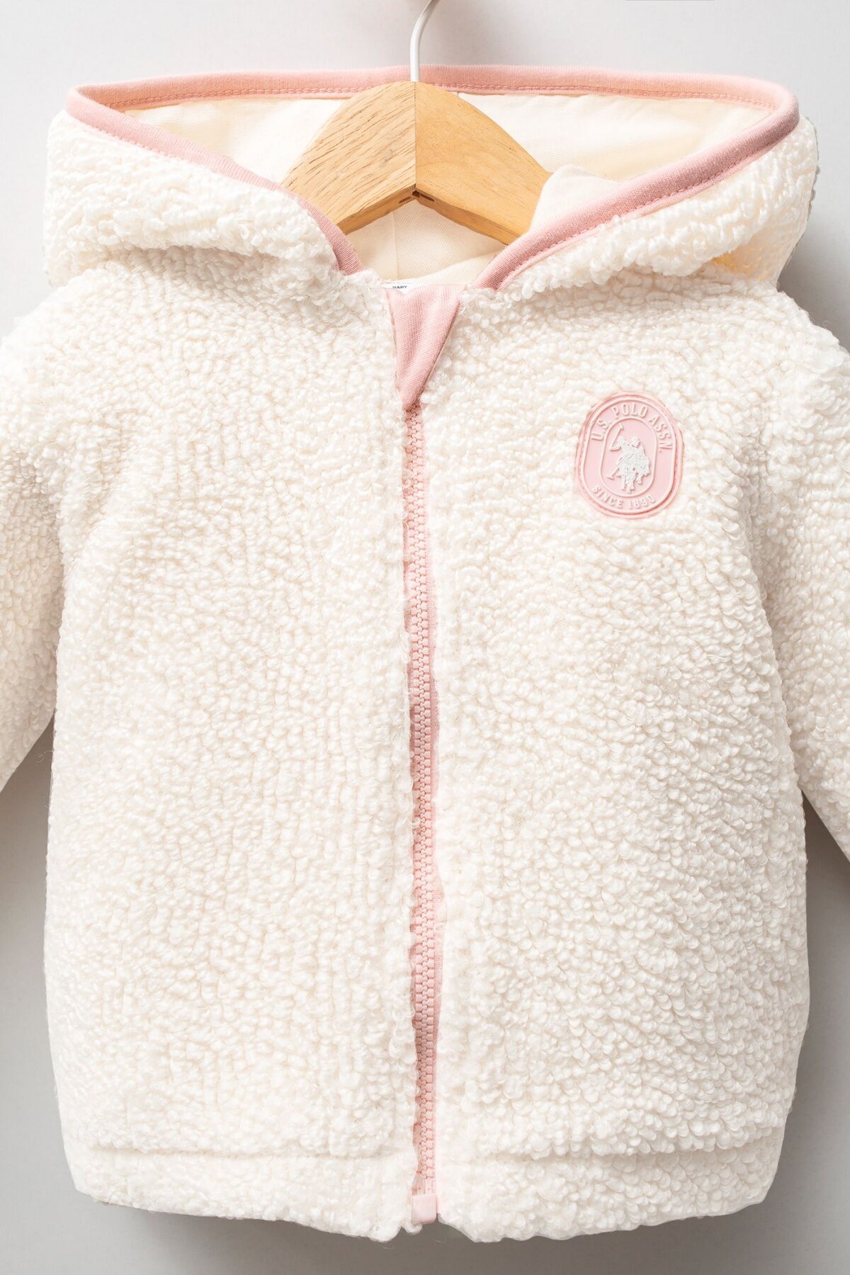 U.S. Polo Assn. U.S. Polo Assn Kız Bebek Krem Mont fotoğrafı 2 (önizleme)