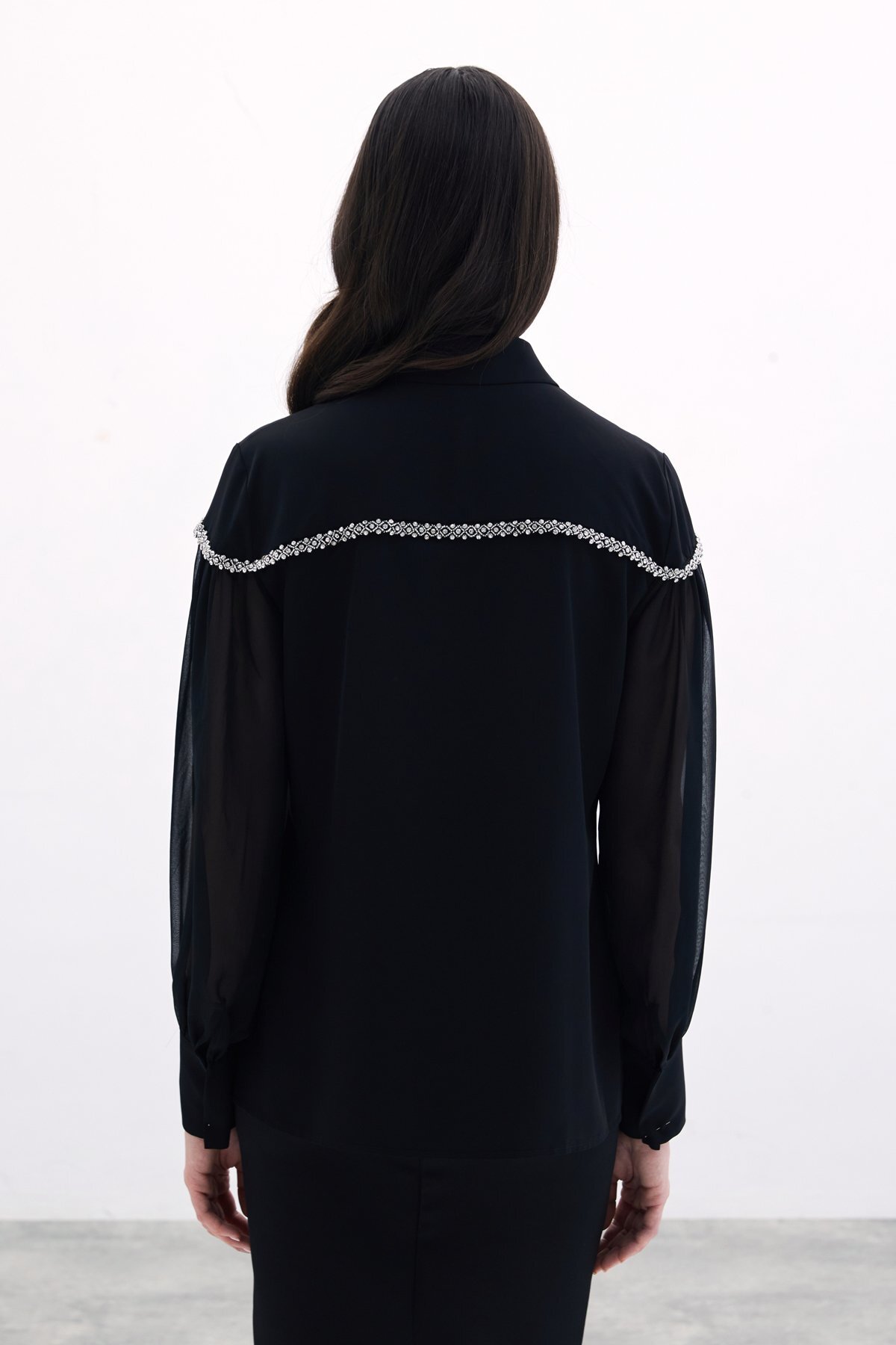 Sateen  Balon Kollu Aksesuarlı Gömlek - Siyah - Görsel 8