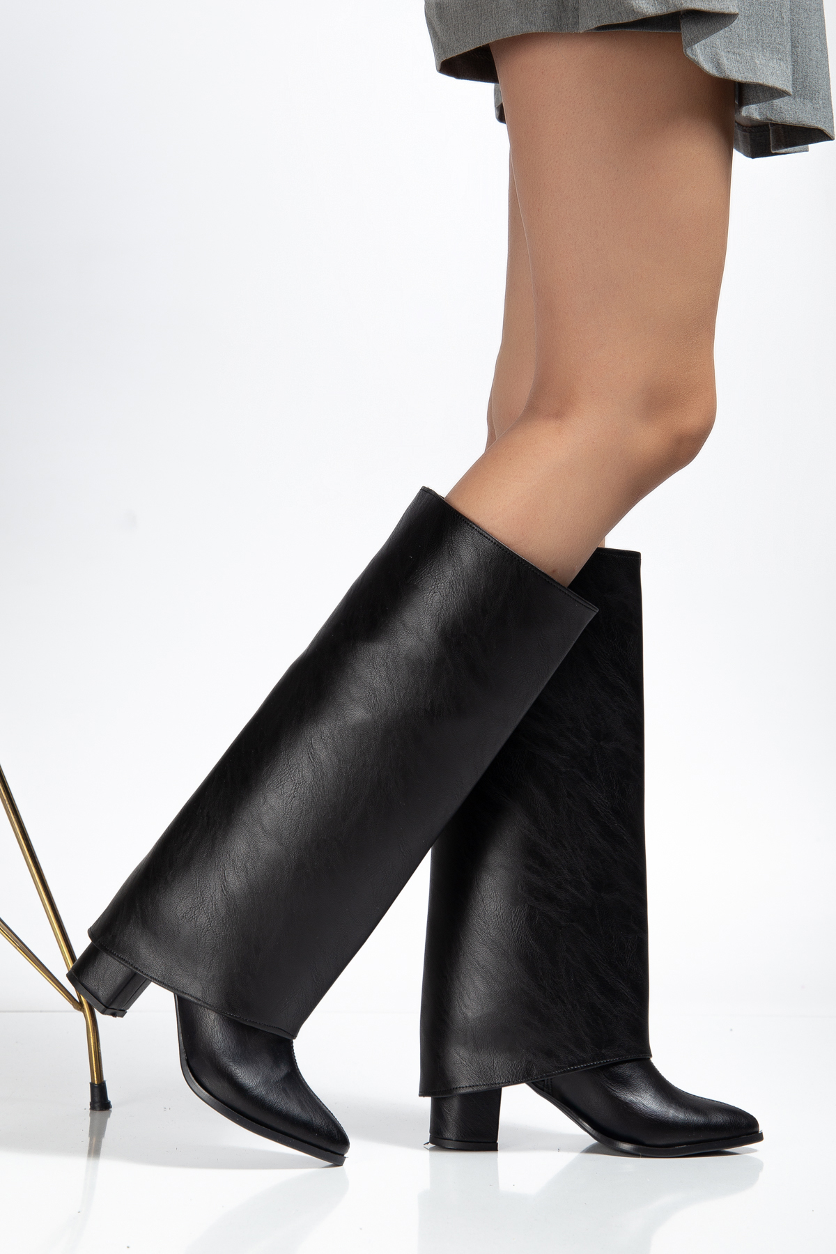 livens  Kadın Siyah Tozluklu Çizme Topuklu Tak Çıkar Aparatlı Çizme Bot Topuklu Sivri Burun Fermuarlı - Görsel 4