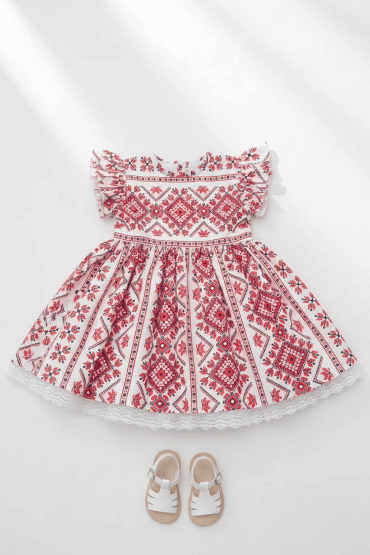 Bertuğ Bebek Fırfır Detaylı Etnik Desenli Poplin Kırmızı Beyaz Kız Çocuk Bebek Elbise fotoğrafı 2 (önizleme)