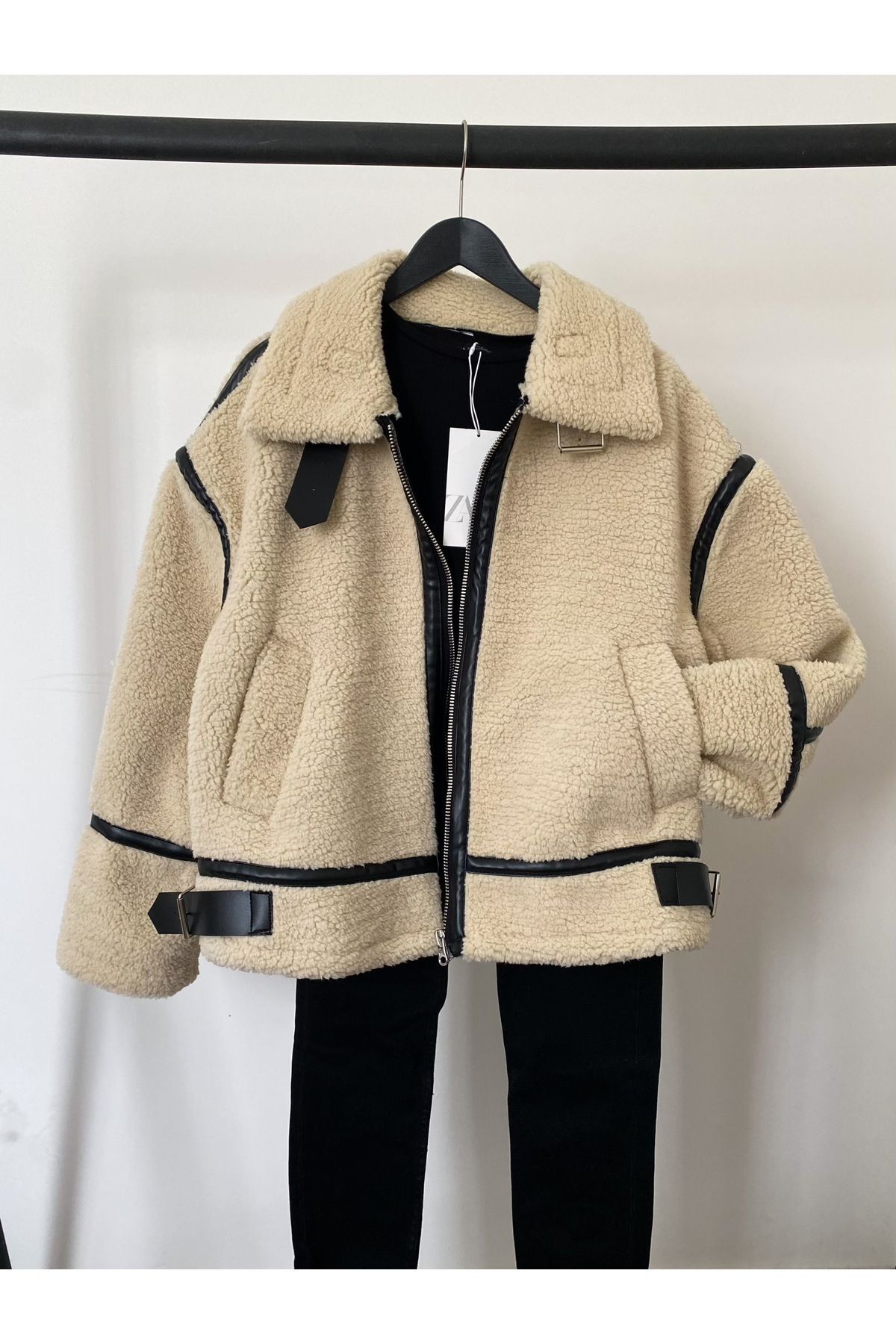 Ekim Store Yeni Sezon Kadın Kürklü Kuzu Biker Mont görsel 3
