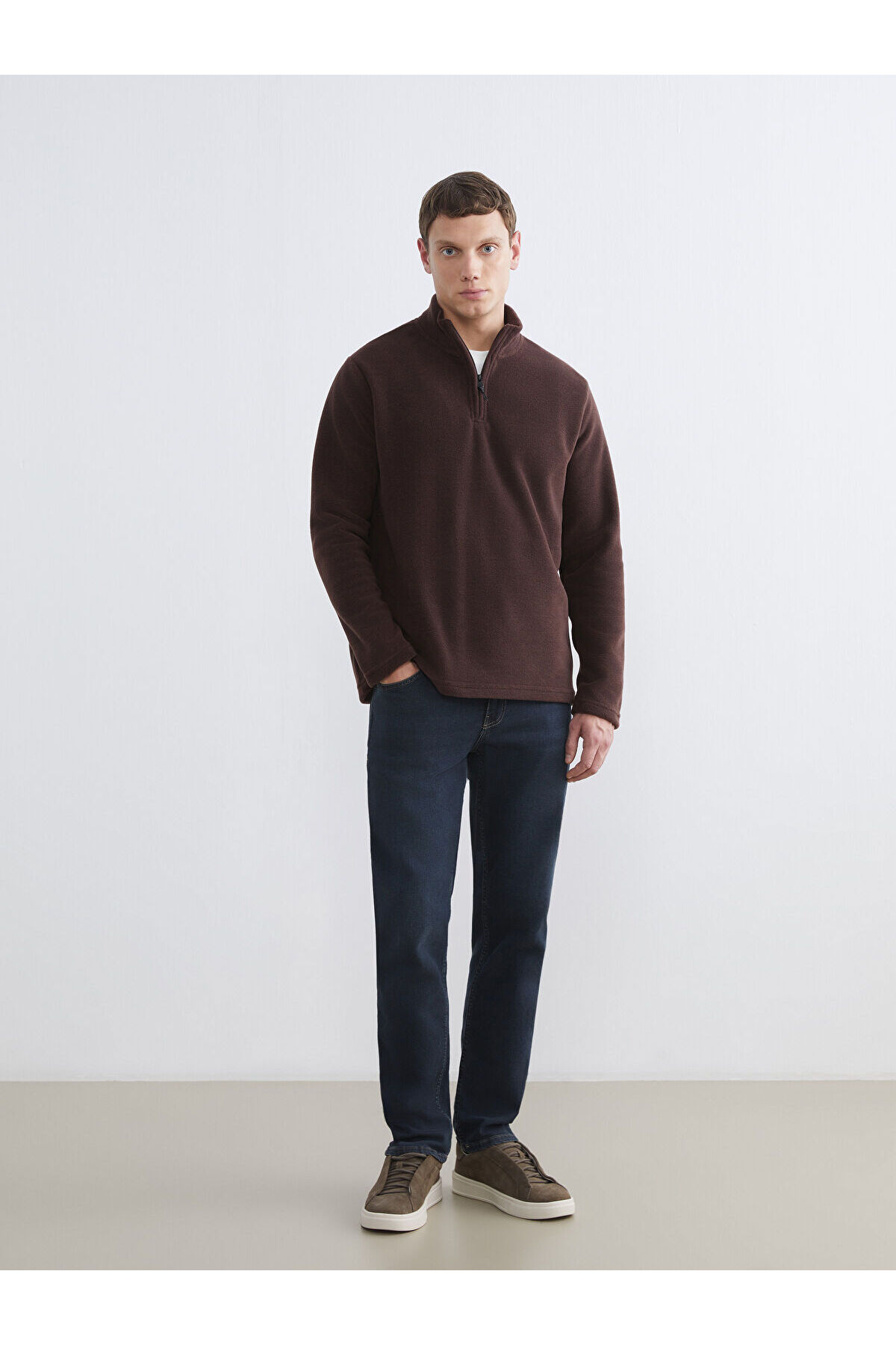 NEVAVM Farkıyla LCWAIKIKI Classic Kahverengi Polar Düz Standart & Regular Erkek Sweatshirt — قهوه‌ای IK-W5OA30Z8-ZNT — تصویر 2 از 7