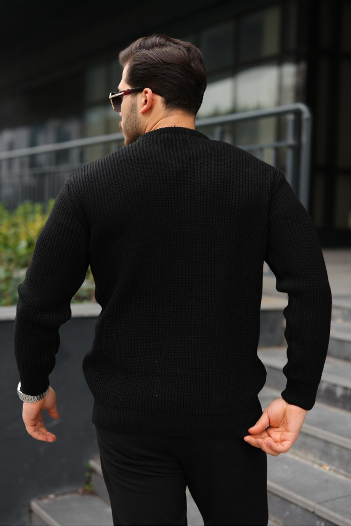 Erkek Slim Fit Bisiklet Yaka Triko Kazak — مشکی VYM-180206-MN — تصویر 6 از 8