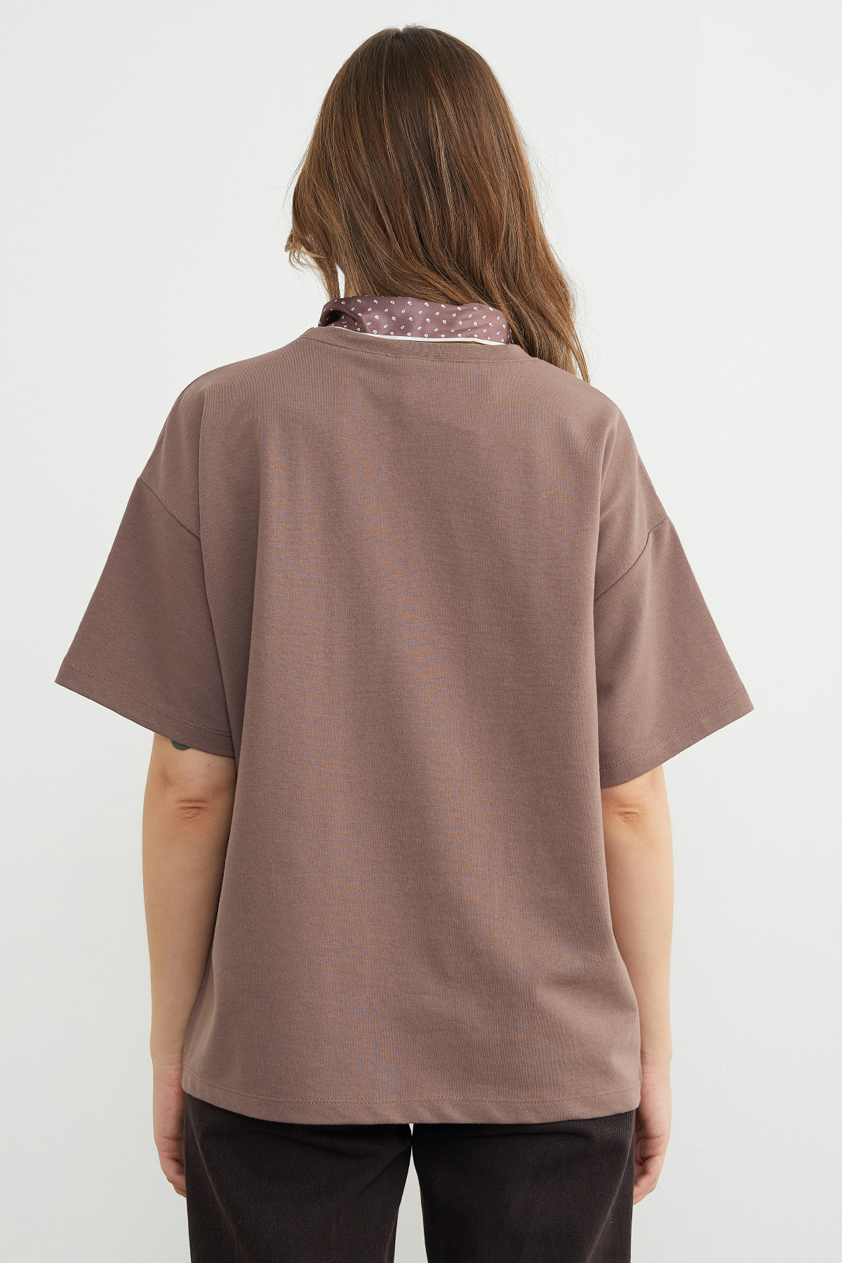 Fullamoda  Fular Detaylı Bisiklet Yaka Nakışlı Oversize Tişört - Görsel 8