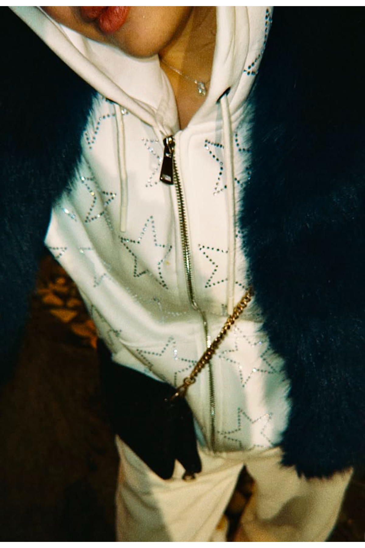 DEEFWEAR  Yıldız Detay Full Taşlı Unisex Hoodie - Görsel 2