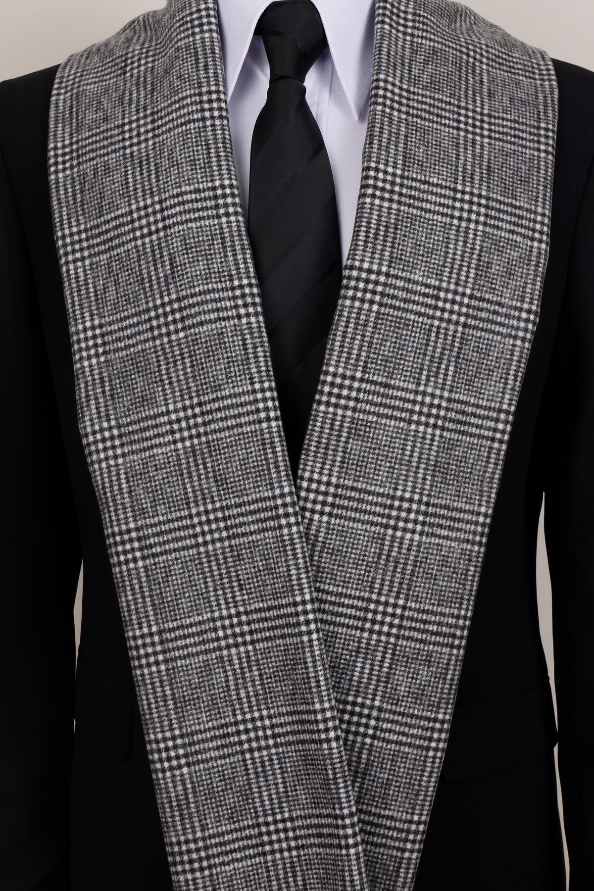  شال پشمی چهارخانه سیاه و سفید - شال مردانه کلاسیک با بافت نرم