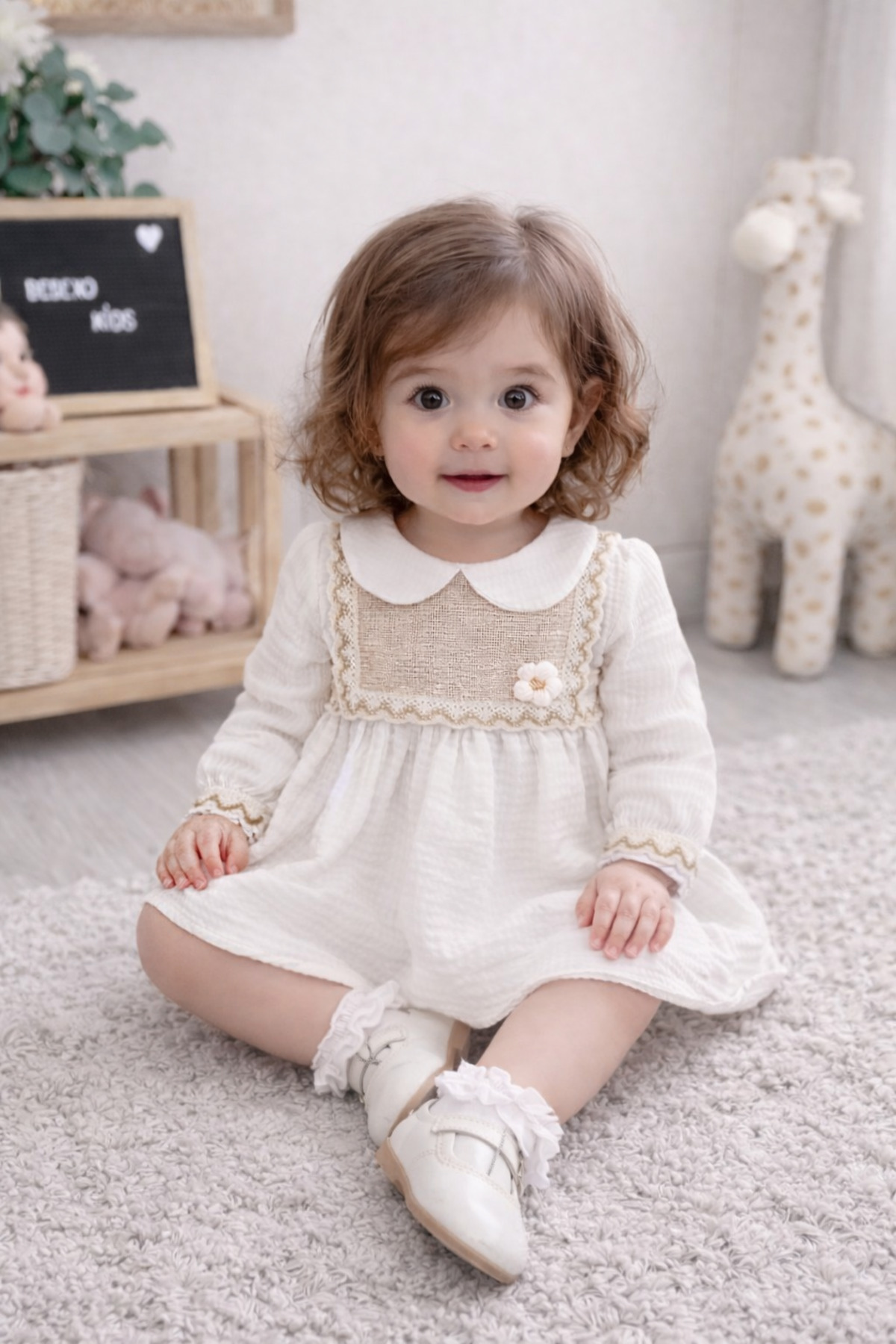 BEBEXO KIDS Kız Bebek Müslin Kumaş Papatyalı Nakış Detaylı Elbise|9-12-18-24 Ay fotoğrafı 2 (önizleme)