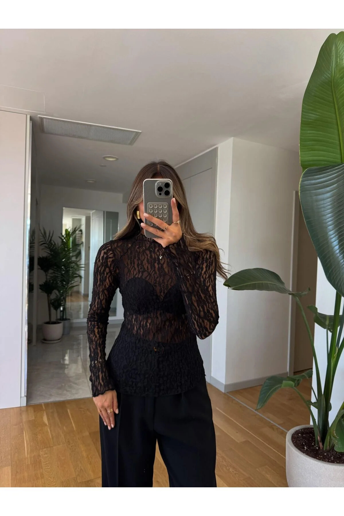 DAME  DİK YAKA TRANSPARAN DETAYLI BLUZ - Görsel 2