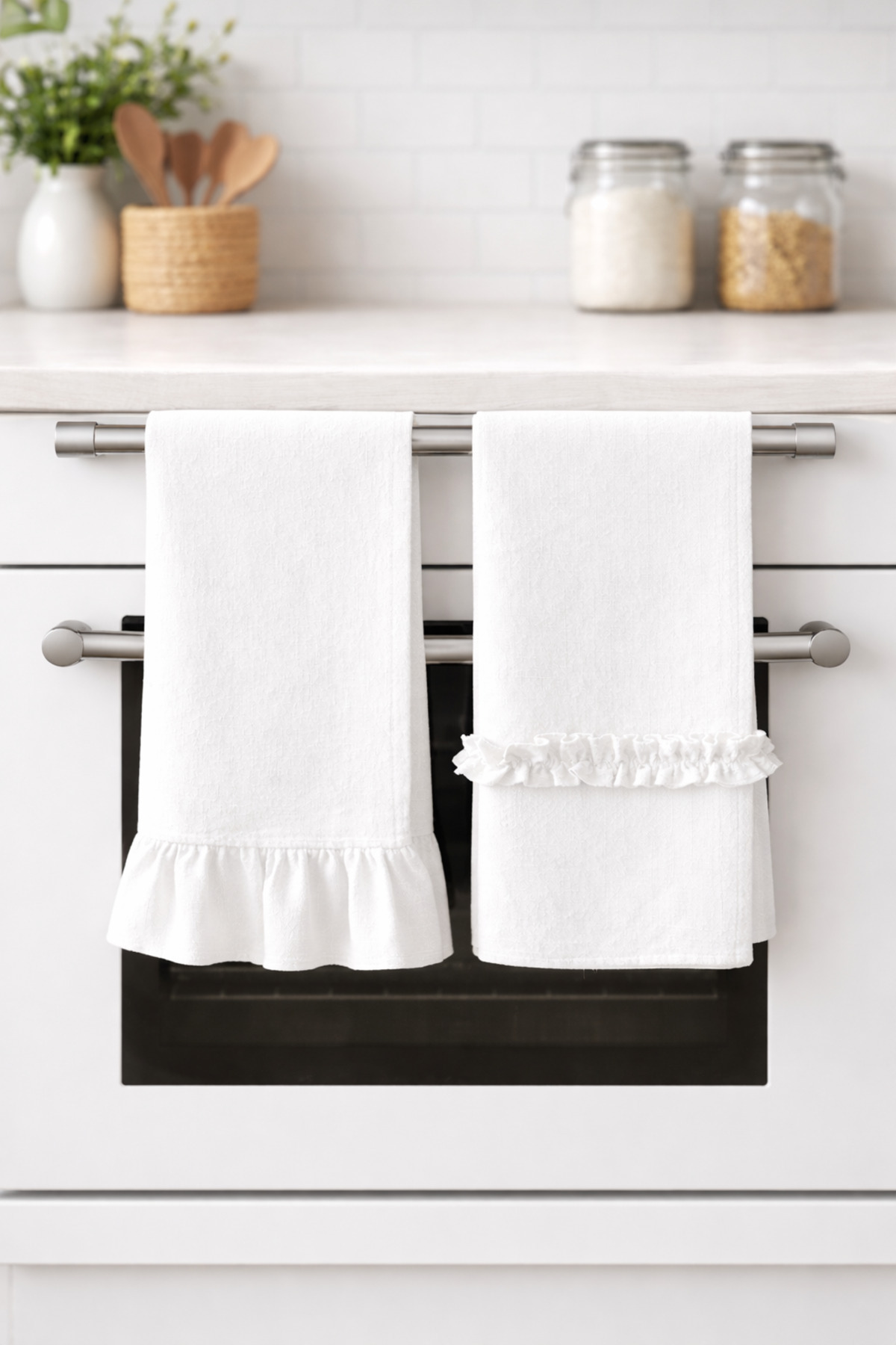 White Linen Ruffle 2-Piece Set 35x55 cm Natural Drying Cloth