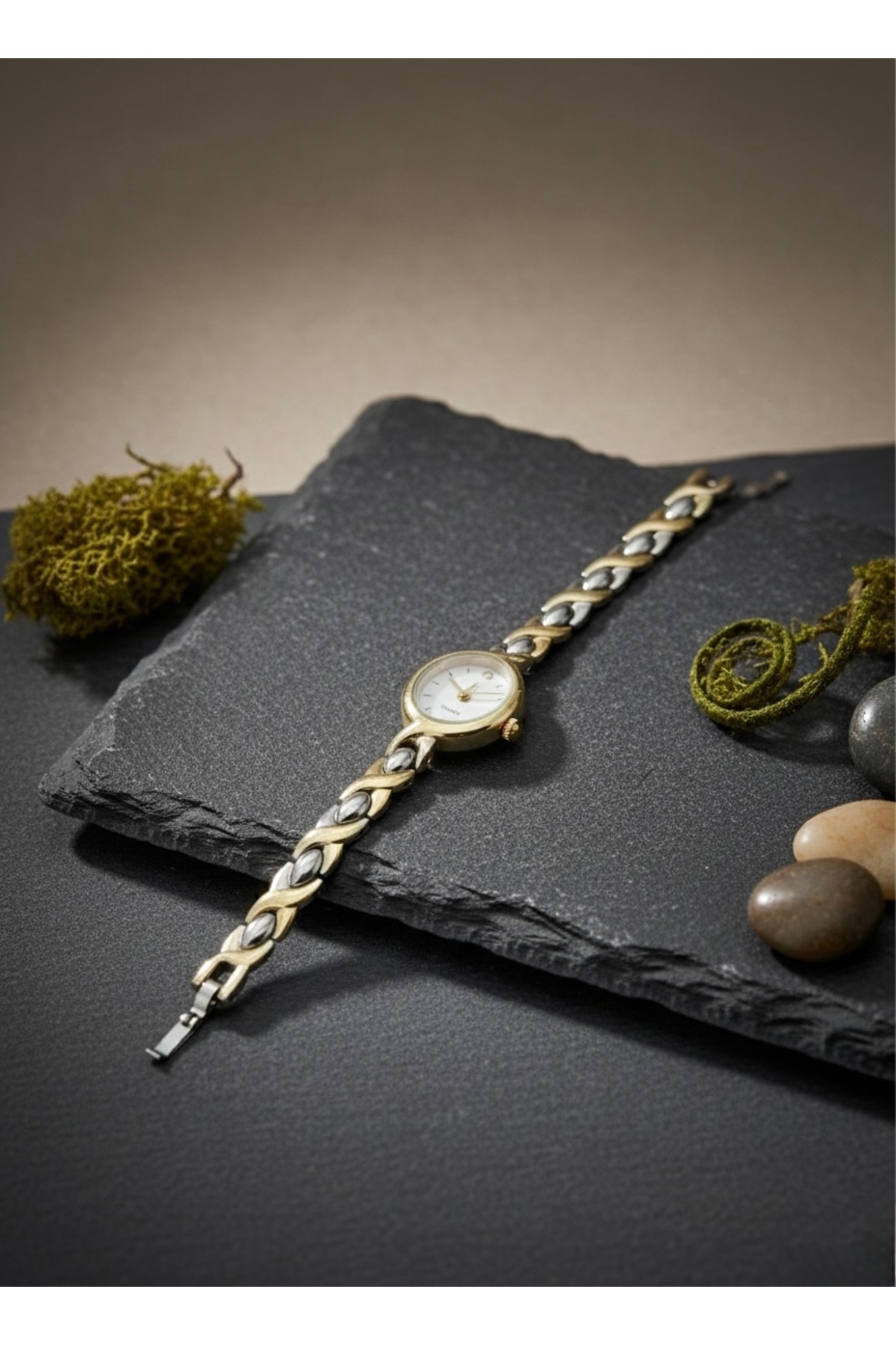 LUNA Eyewear  Çelik Minimal Vintage Paslanmaz Kararmaz 1 Atm Kutu ve Pil Hediyeli Kadın Kol Saati - Görsel 6