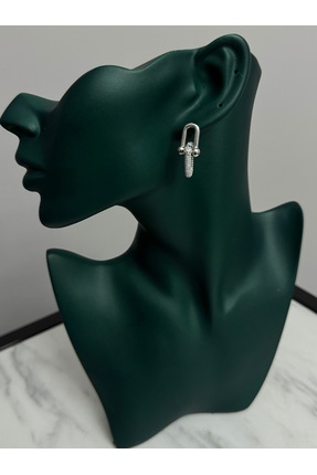 MEŞK STUDIO Gümüş Renk Zirkon Taşlı U Form Küpe - İkonik Link Tasarım Küpe