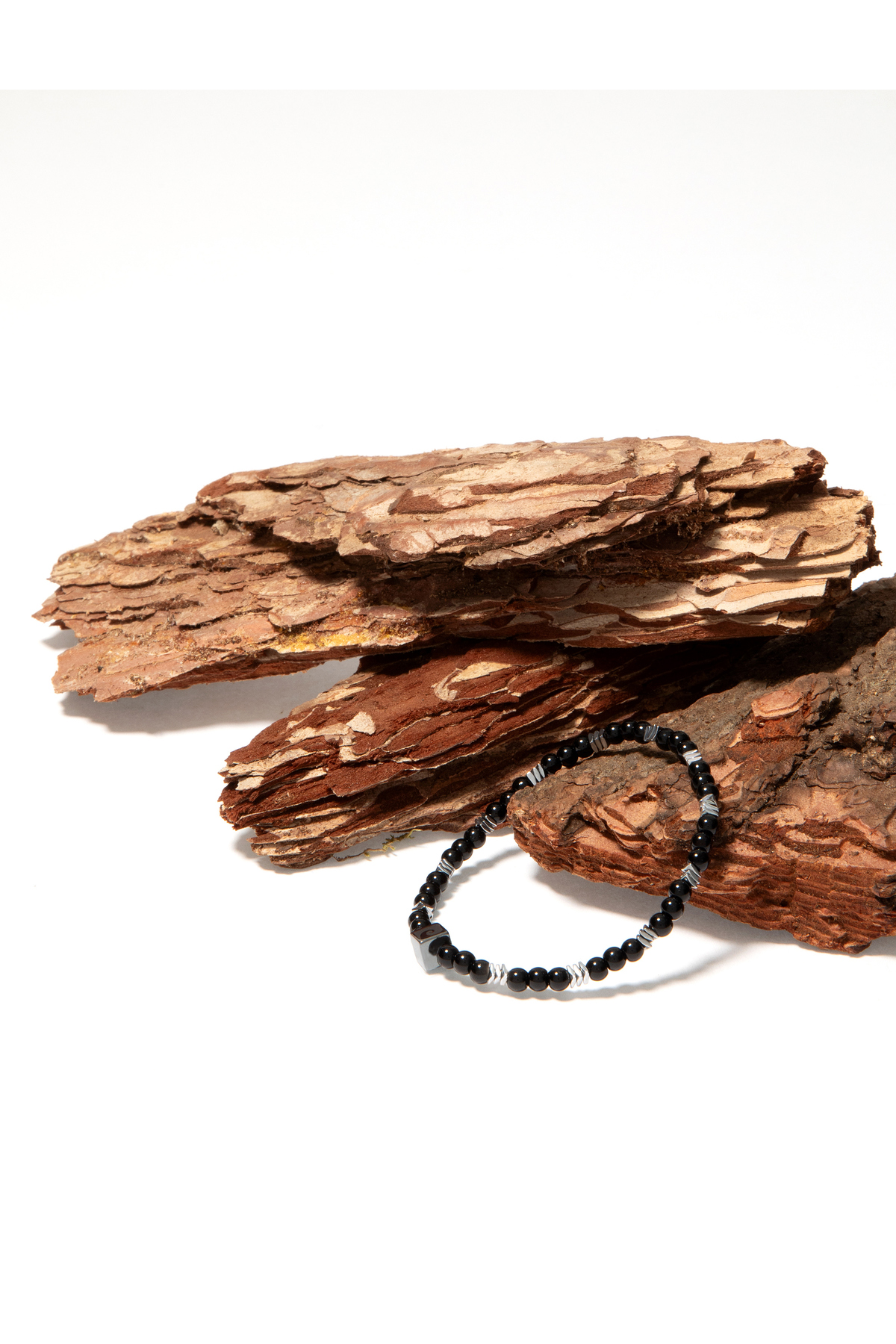 پیر کاردین دستبند مشکی ۵۰۳۲۵۵۶۷-۰۰۱