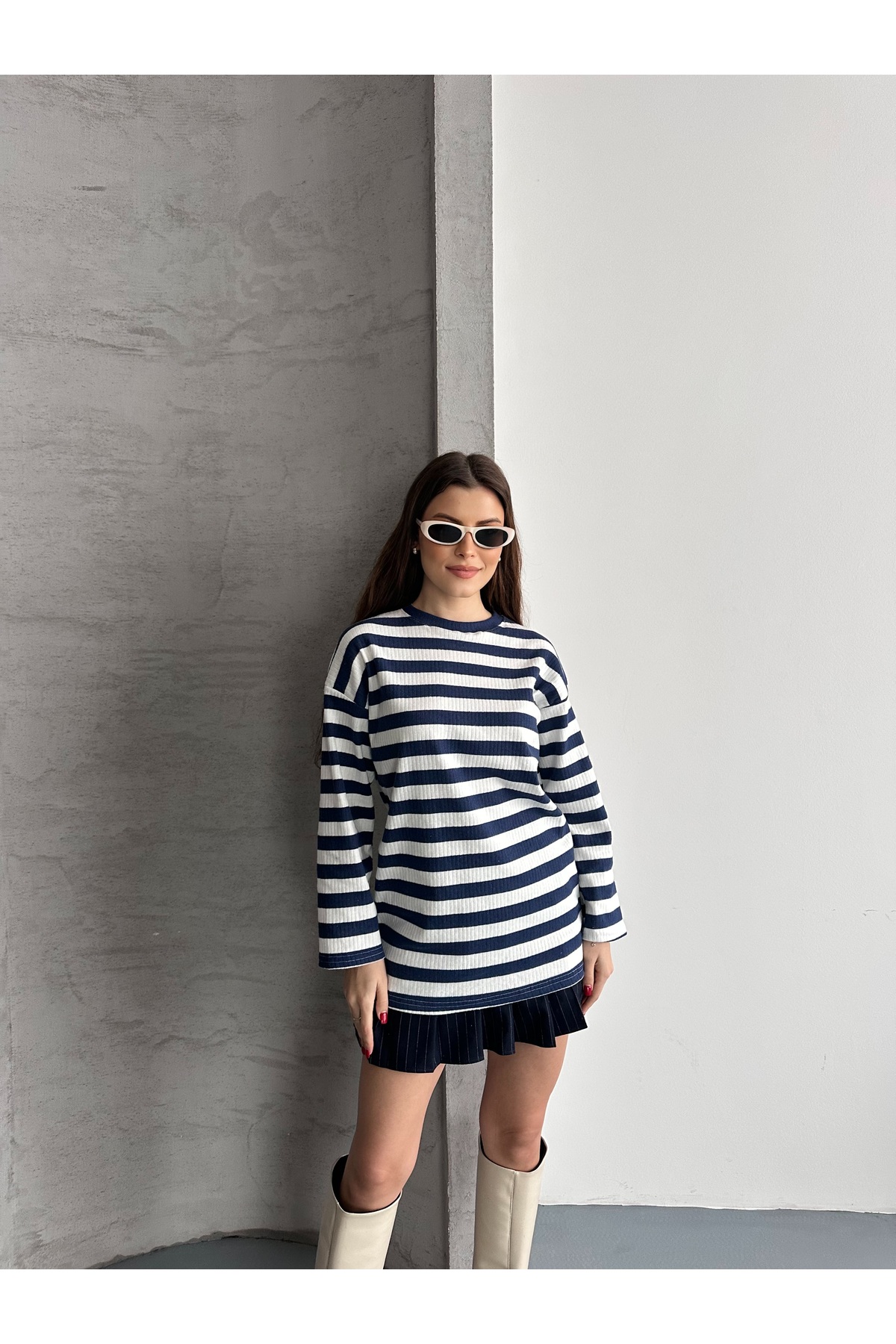 Women's Crew Neck Long Sleeve Striped Tunic