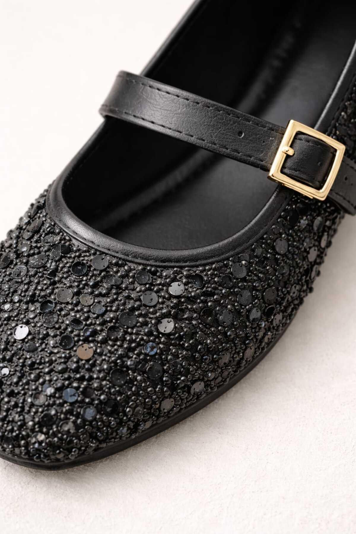 Slipcat  Pullu Simli Payetli Toka Detaylı Kadın Şık Günlük Babet - Görsel 5