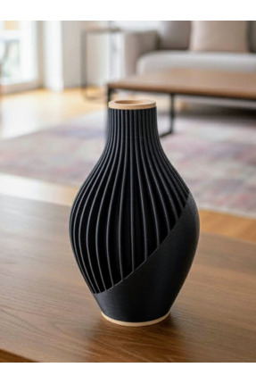 NorthEdge3D Modern Siyah Dekoratif Vazo 15 cm – Minimal Çizgili Tasarım