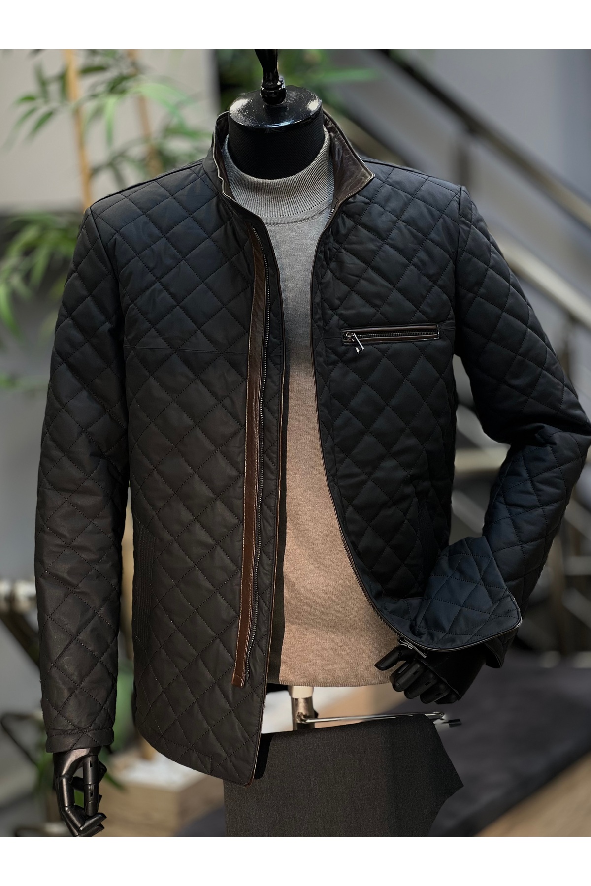 SAVARA  siyah özel üretim yüksek kalite Hakiki deri kapitone baklava desen dik yaka deri mont - Görsel 3