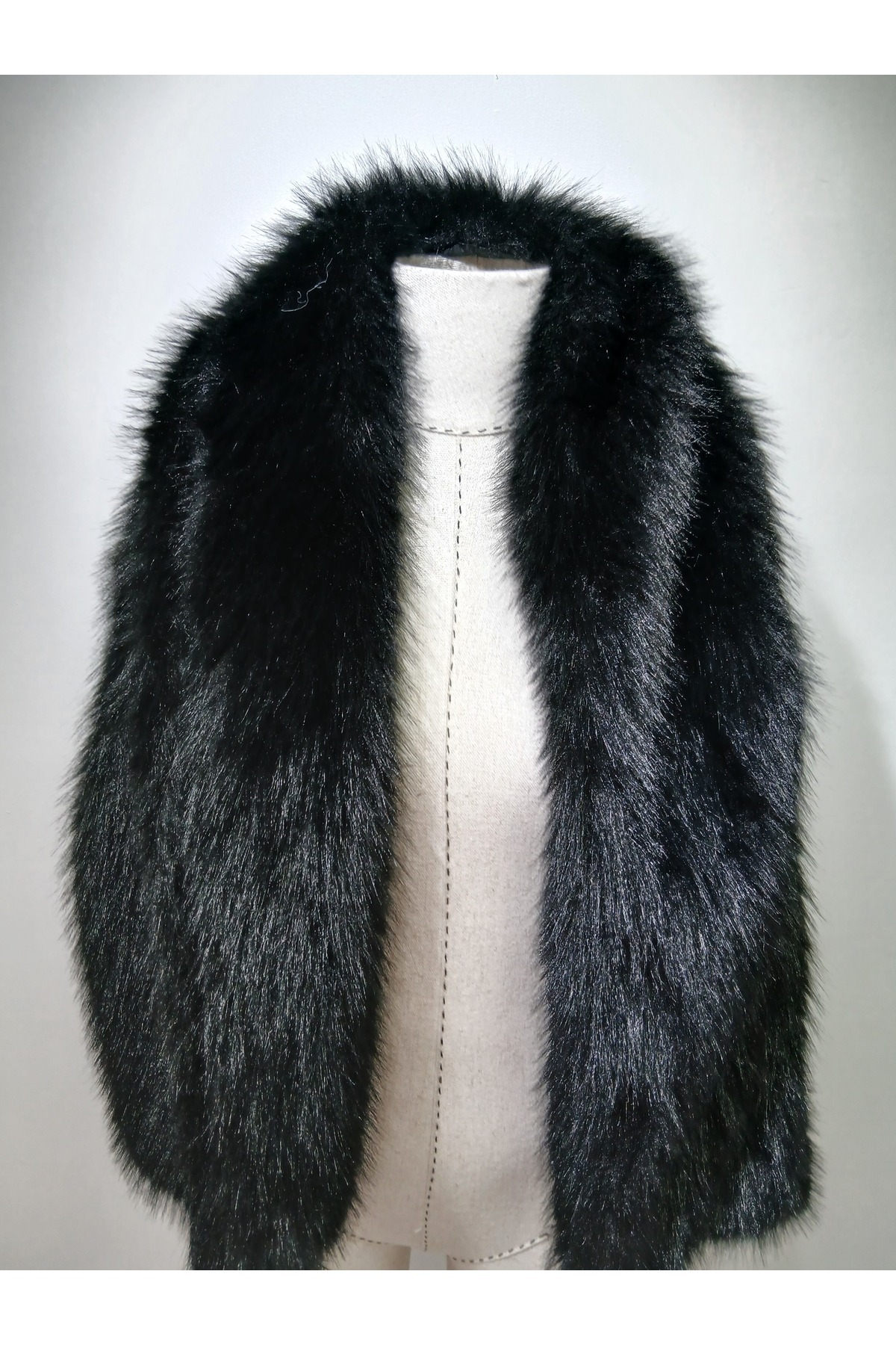 TİLLE  Siyah Suni Kürk - Görsel 2