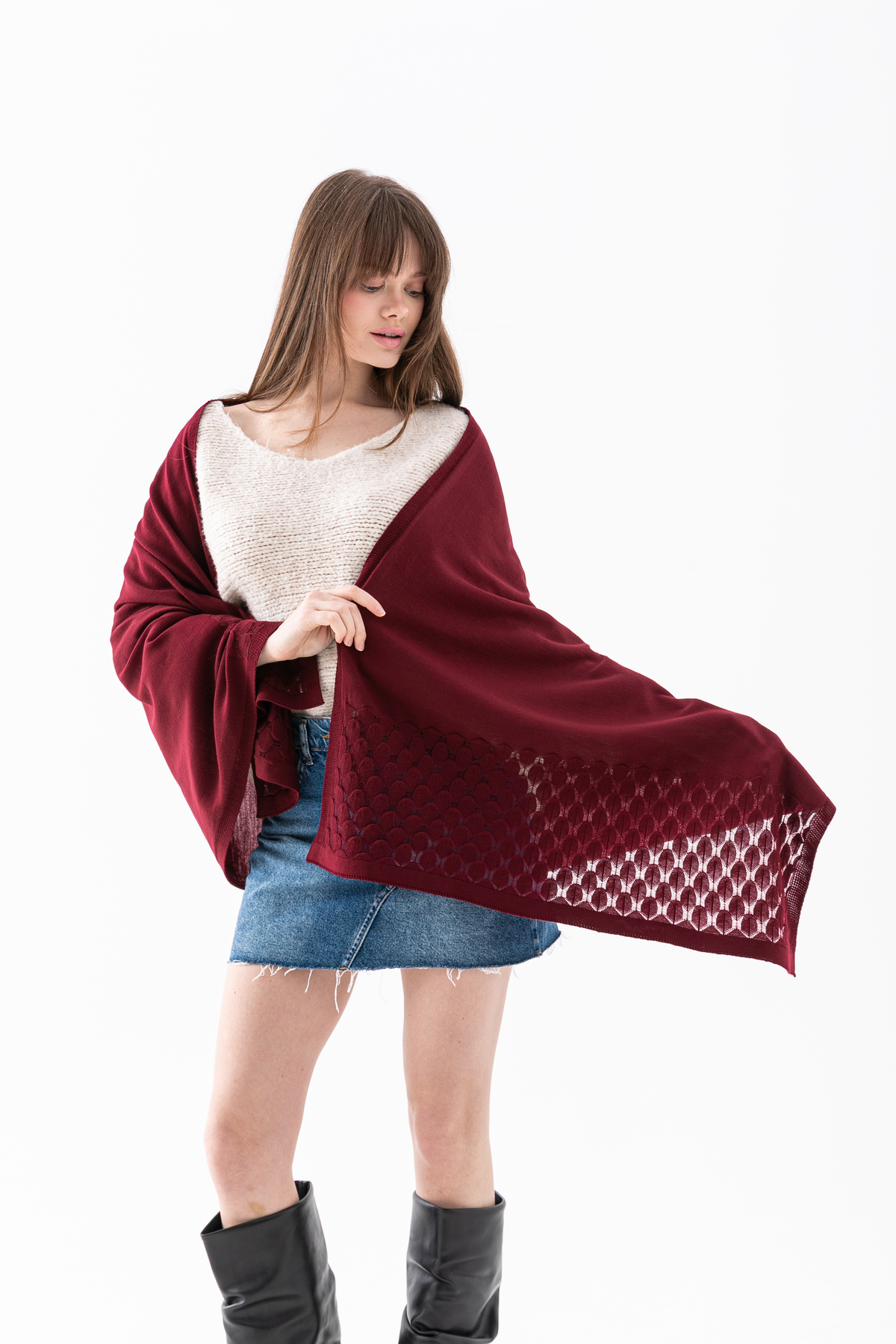 Solid Color Opaque Patterned Shoulder Shawl, Stylish Comfortable Shoulder Shawl with Opaque Pattern on the Edge, Knitwear Shoulder Shawl, Women's Shawl