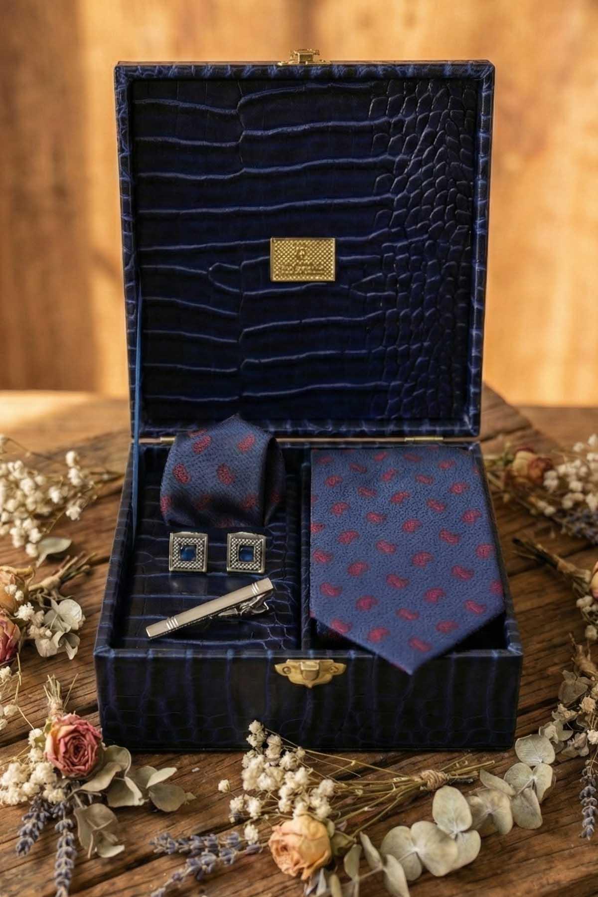  جعبه هدیه مردانه سرمه‌ای - کراوات، دکمه سرآستین، سنجاق کراوات KMK143