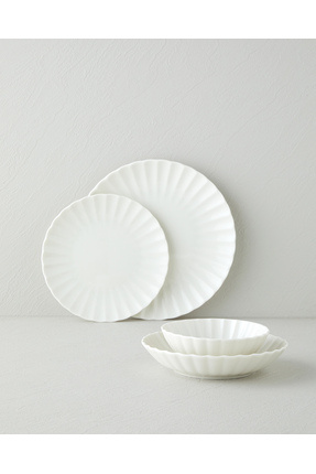 English Home Wave Porselen Yemek Takımı 24 Parça 6 Kişilik Beyaz