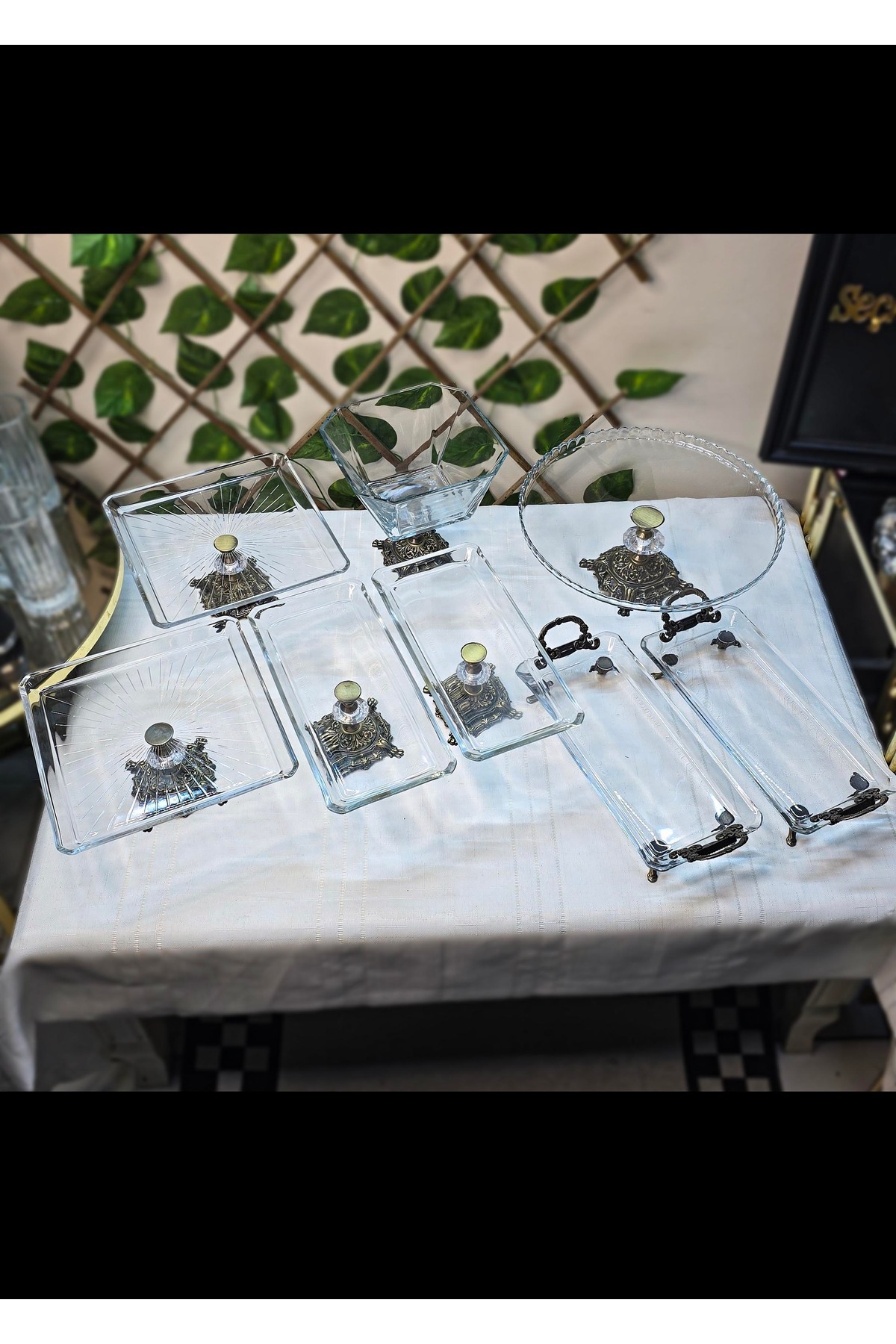 HUGE PIECE GLASS METAL CASTING LEGS TABLE PRESENTATION PLATE SET WITH AGING DETAIL (İKRAMLIK&ÇYÇİZLİK)