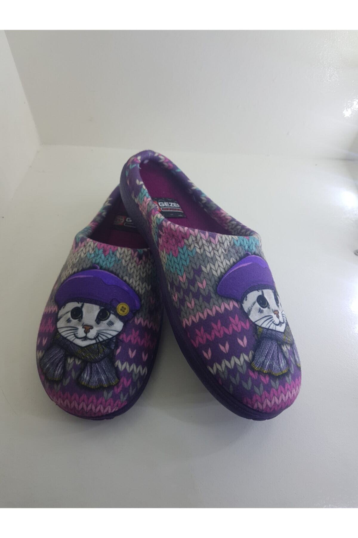 Women's Pink Flamingo Detailed Soft Sole Indoor Slippers