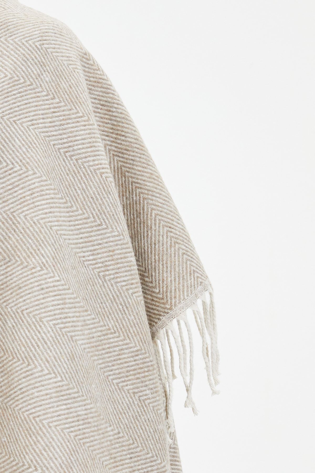 Trendyol Collection-Weicher strukturierter Nerzschal für Damen TWOAW22AT0039 5